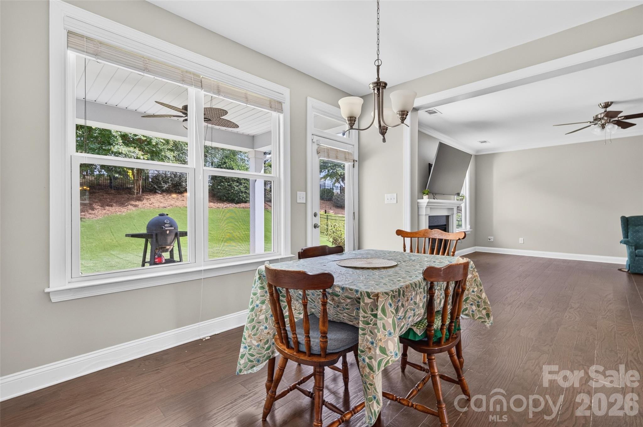 Eat in kitchen - 113 Heron Cove Loop, Mooresville