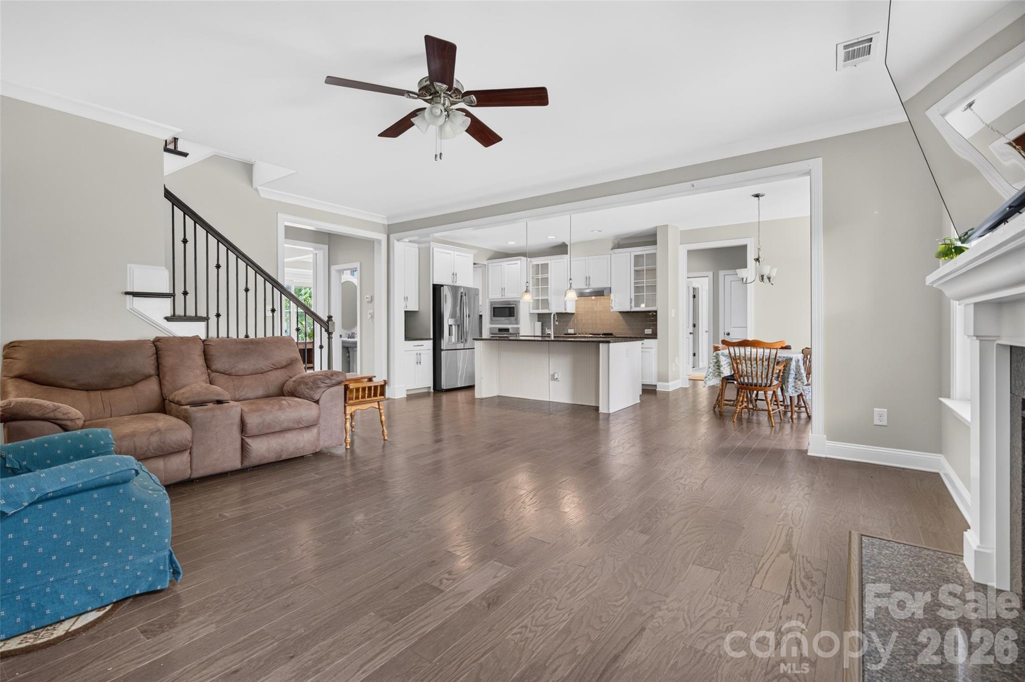 Single Family Residence at 113 Heron Cove Loop, Mooresville, photo 17 of 36