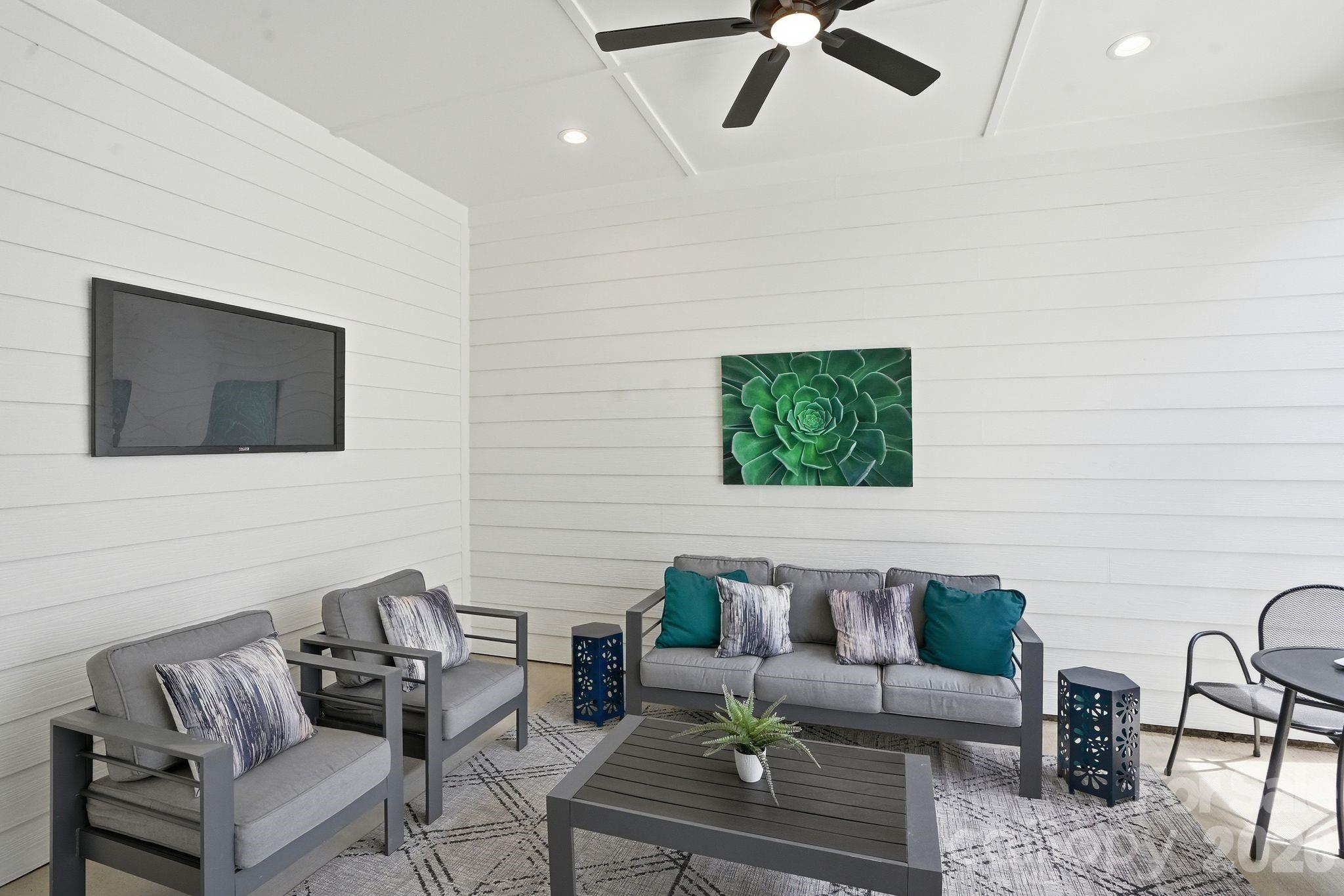 Single Family Residence at 19028 Newburg Hill Road, Davidson, photo 27 of 32