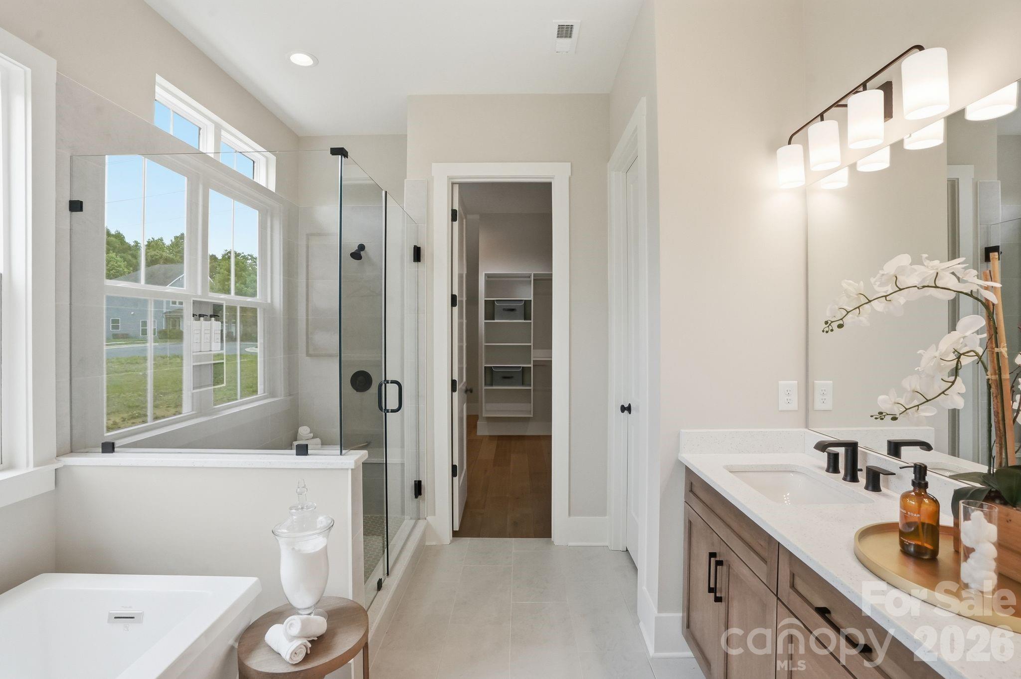 Single Family Residence at 19024 Newburg Hill Road, Davidson, photo 18 of 33