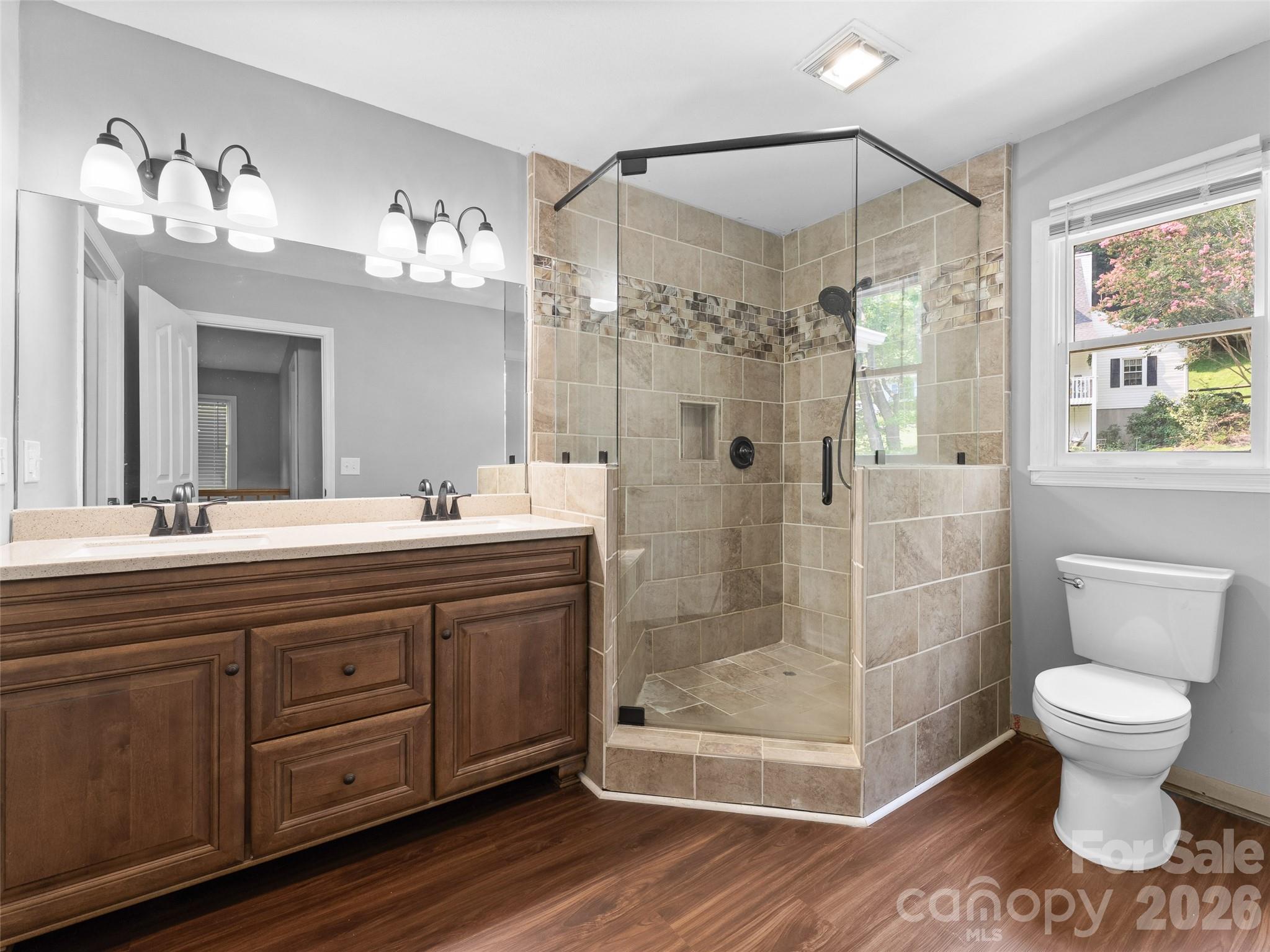 Full Bath Upper Level - 218 Junaluska Oaks Drive, Waynesville