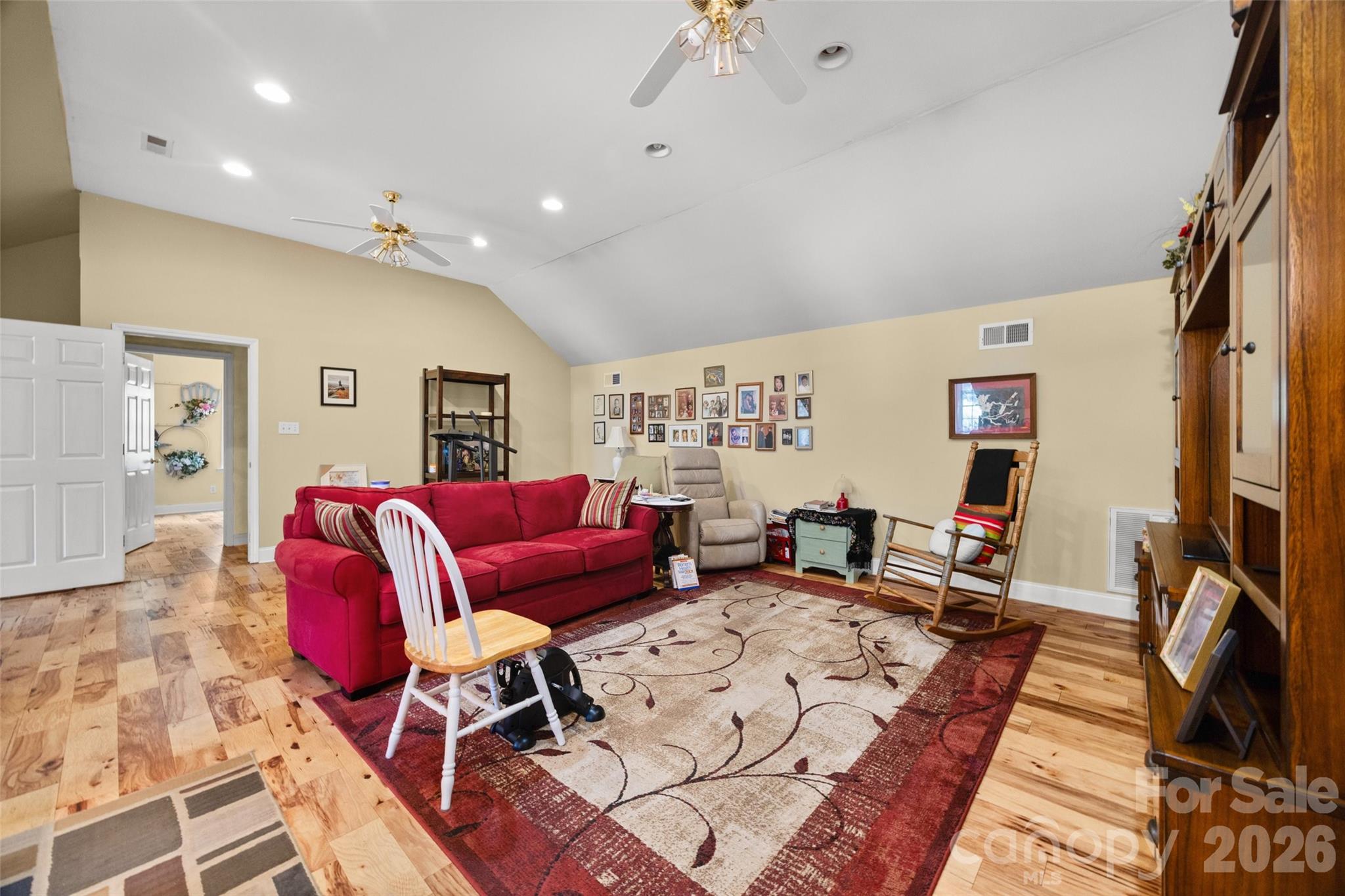 Single Family Residence at 2255 Drawbridge Court, Rock Hill, photo 27 of 40