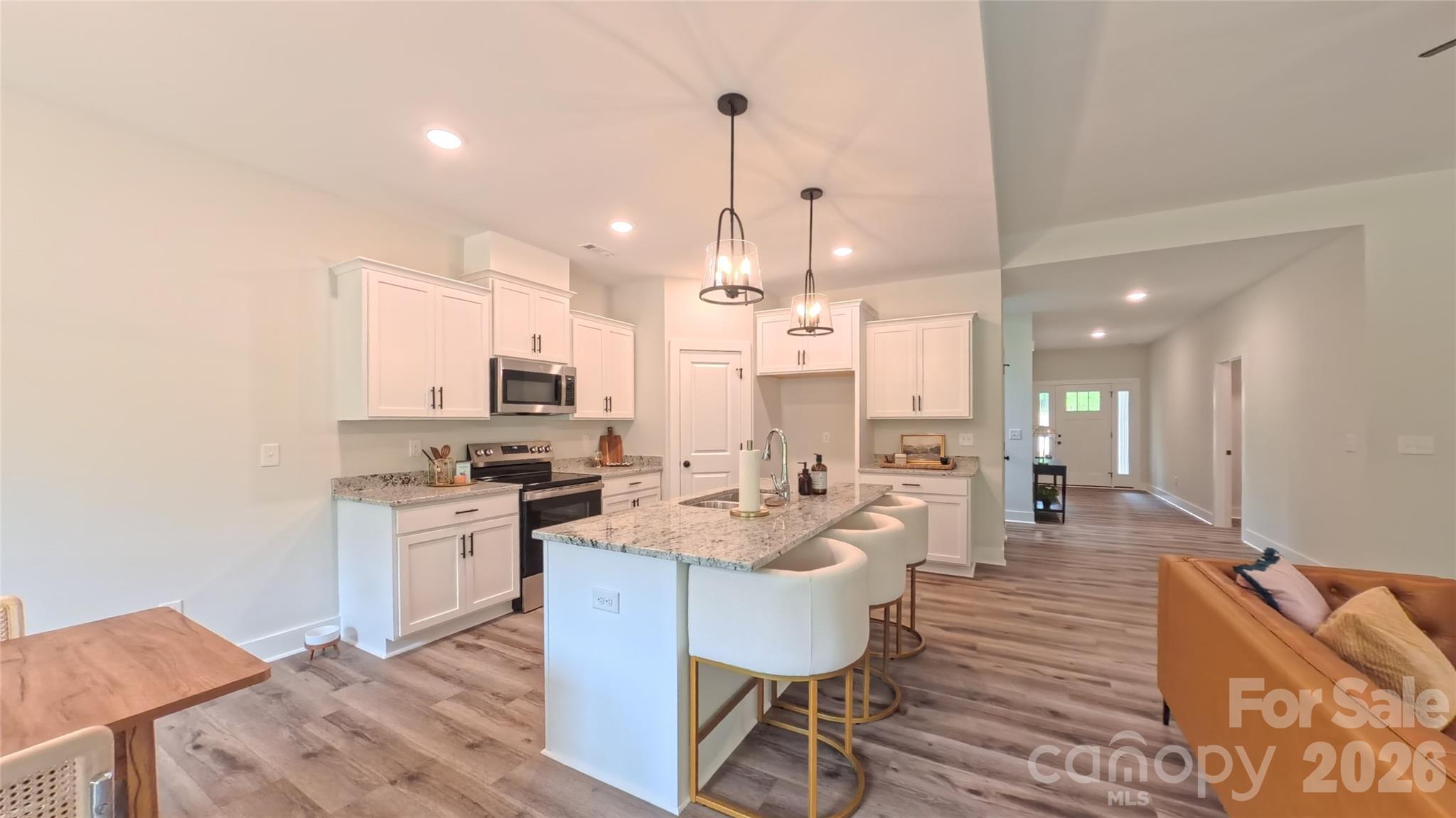 Single Family Residence at 3065 Meadowcrest Drive, Clover, photo 10 of 46