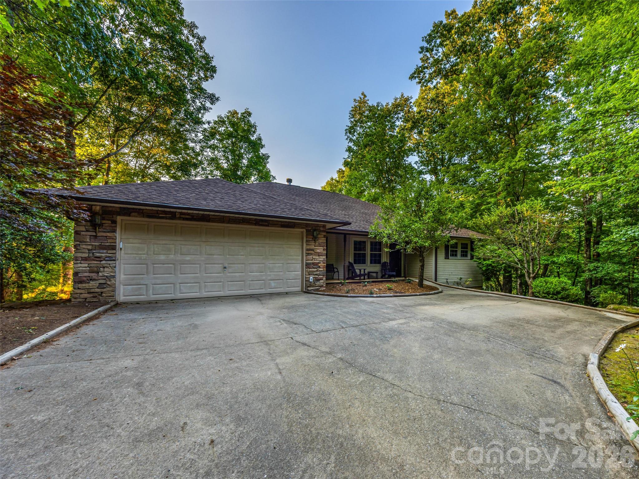 Single Family Residence at 20 Adohi Court, Brevard, photo 36 of 47