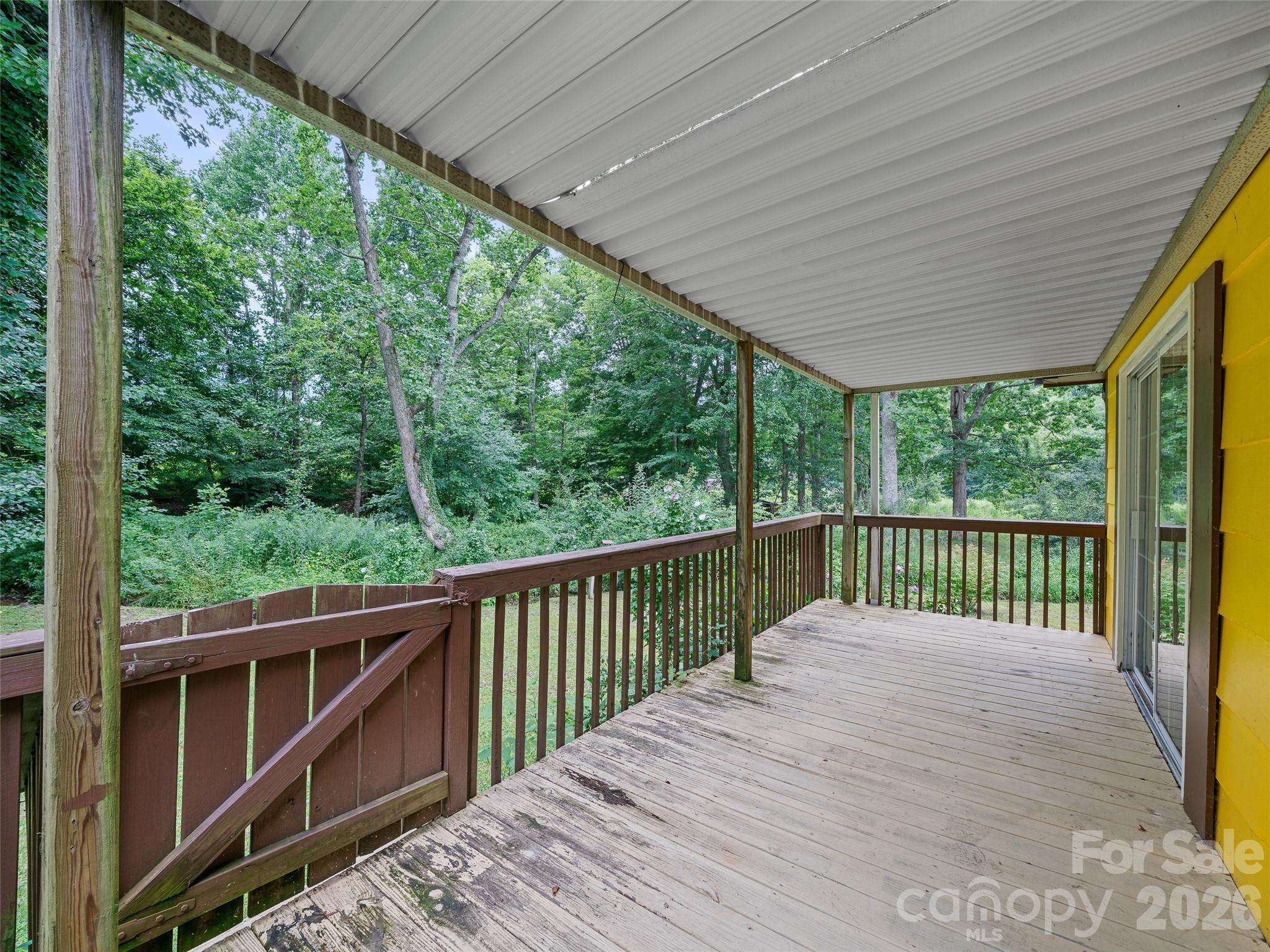 Side Covered Porch - 1644 State Hwy 80 S None, Burnsville