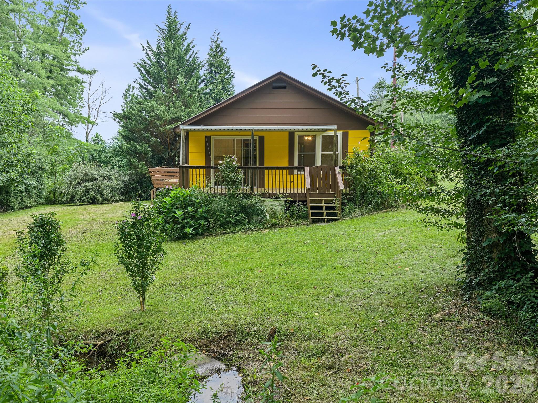 Side Yard - 1644 State Hwy 80 S None, Burnsville