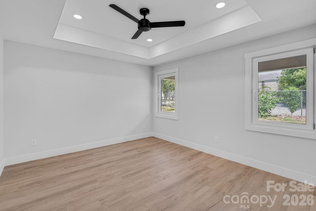 Single Family Residence at 520 E Second Avenue, Gastonia, photo 15 of 25