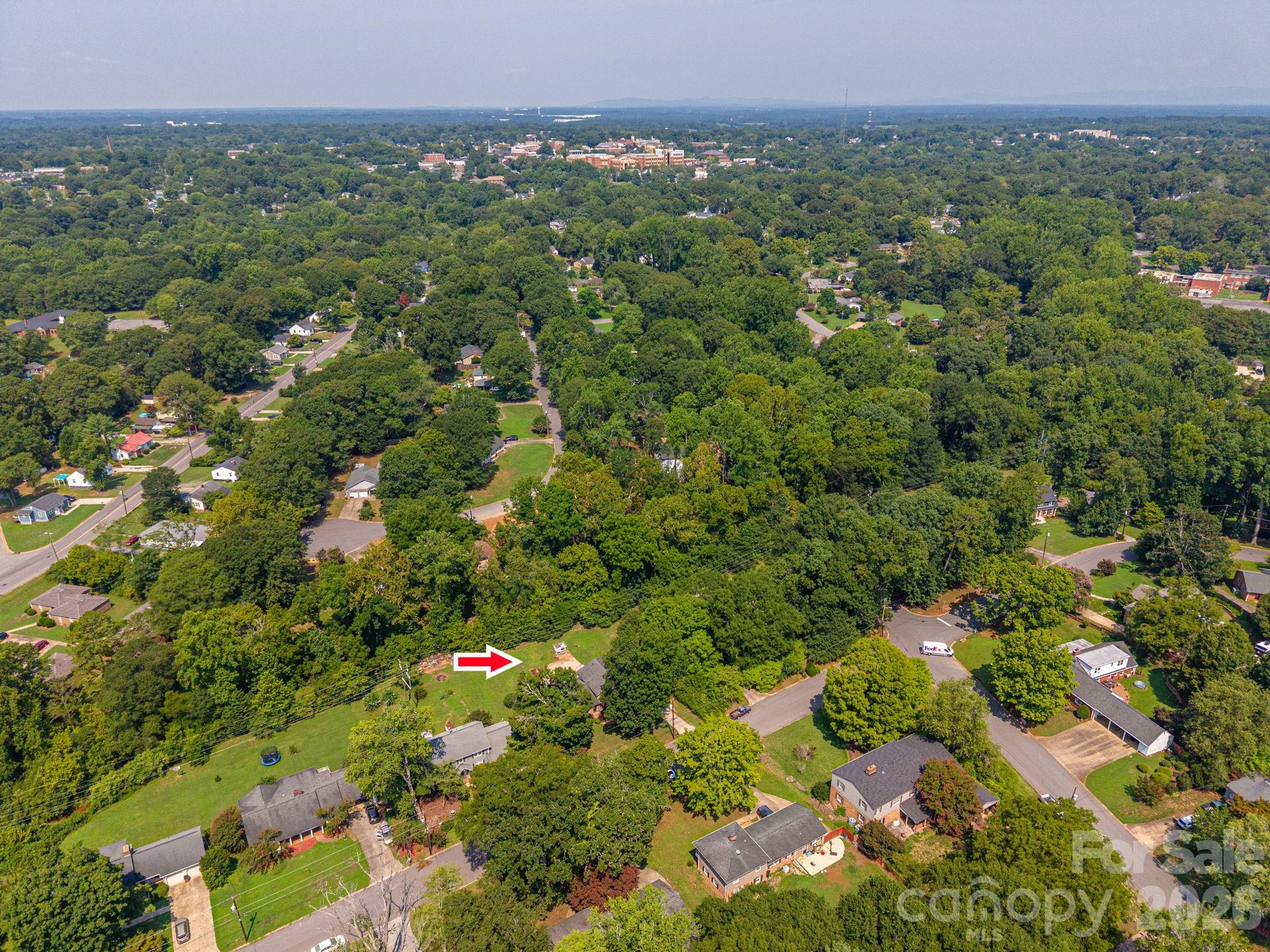 Single Family Residence at 304 Windsor Drive, Shelby, photo 45 of 48