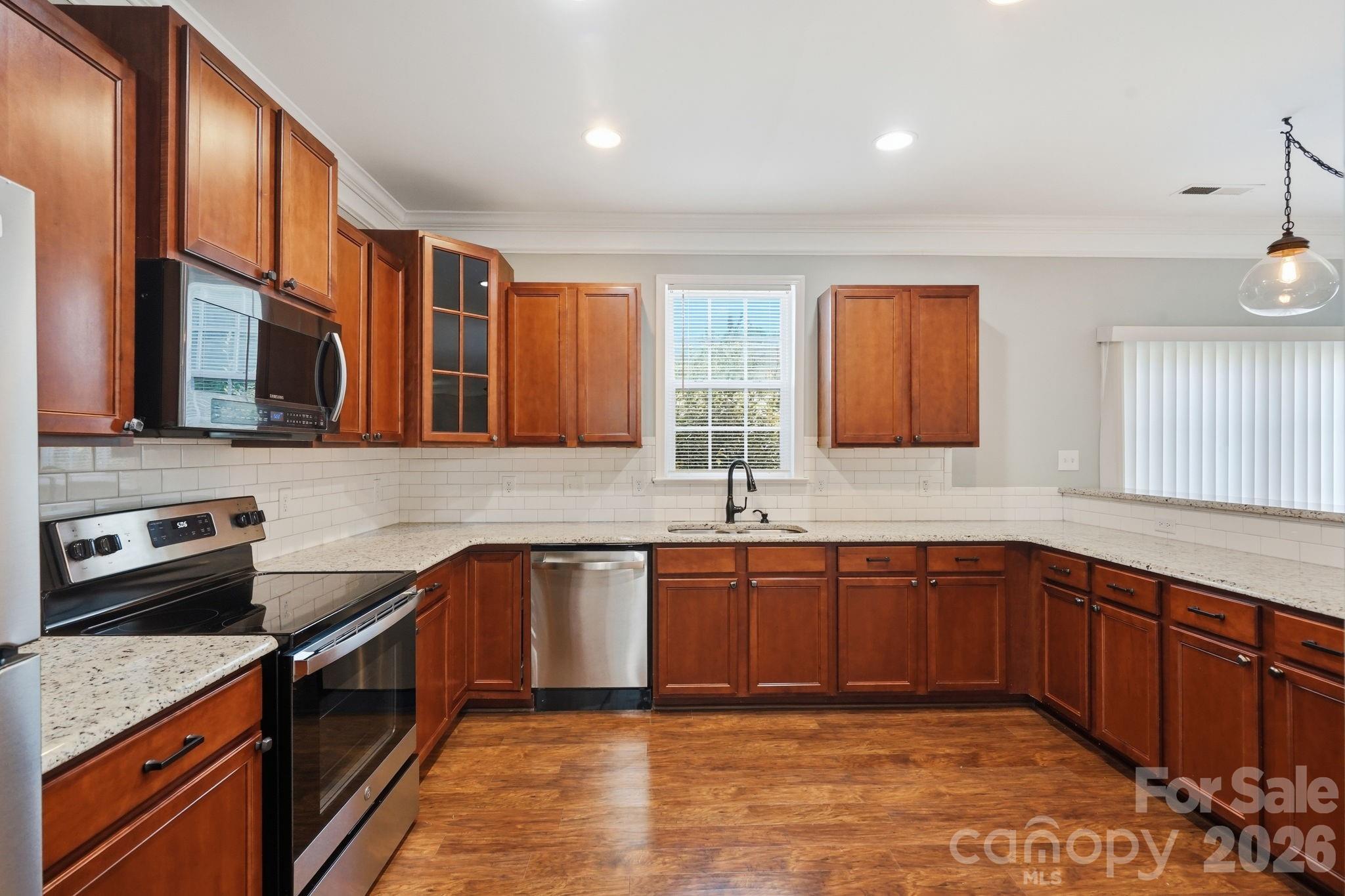 Single Family Residence at 182 Wedge View Way, Statesville, photo 17 of 47