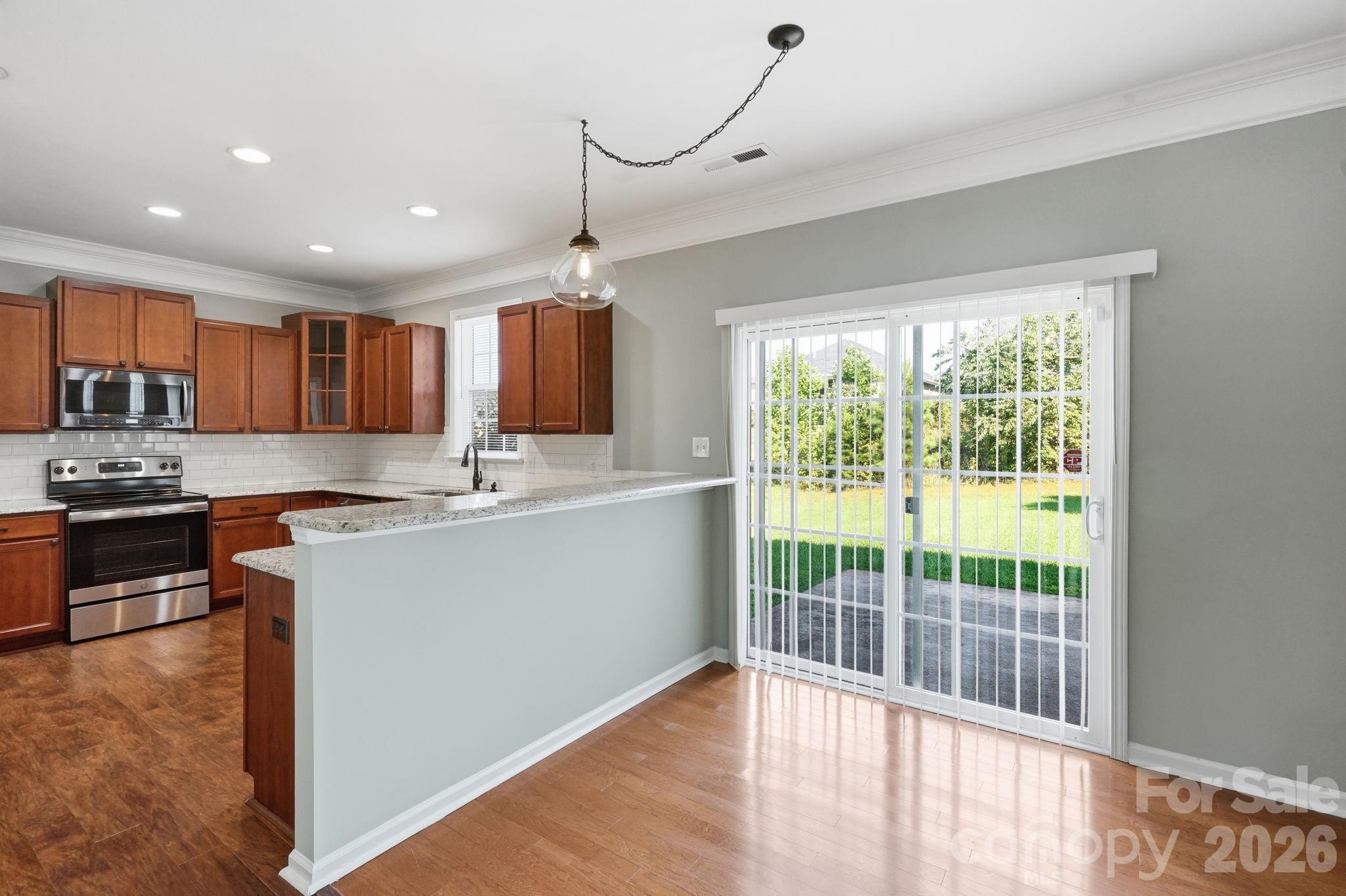 Single Family Residence at 182 Wedge View Way, Statesville, photo 19 of 47