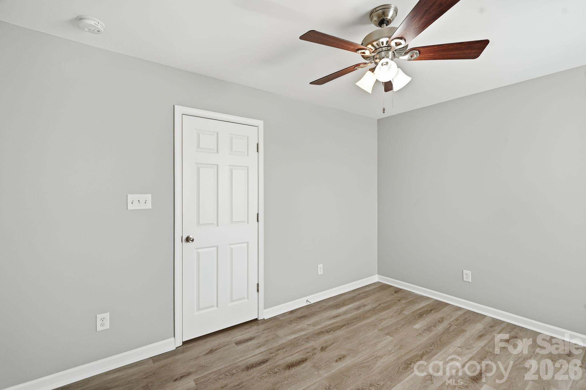 Single Family Residence at 182 Wedge View Way, Statesville, photo 29 of 47