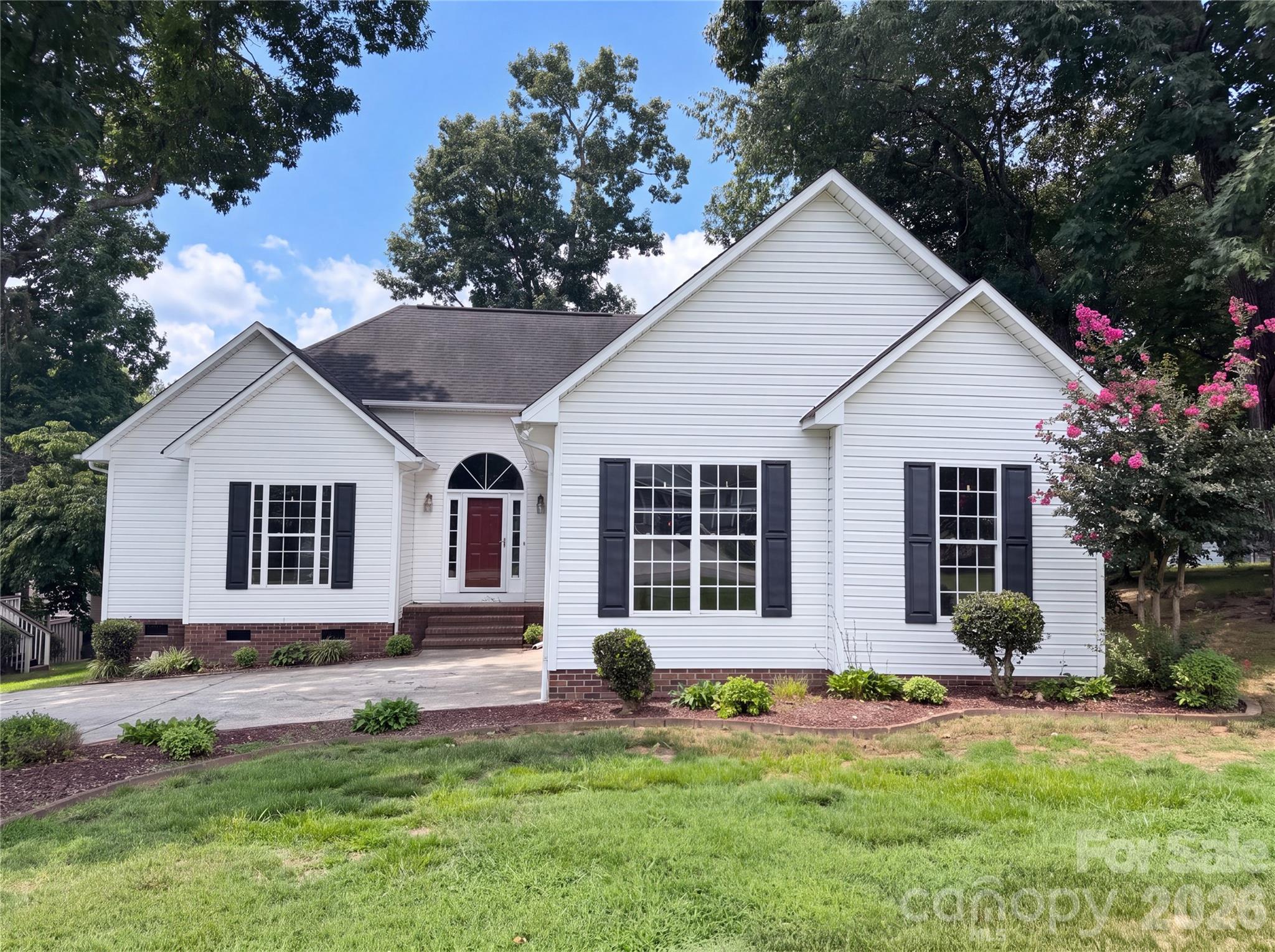Single Family Residence at 2160 Brantley Creek Drive, Kannapolis, photo 15 of 16