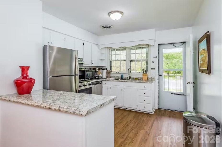 Condominium at 1150 W Blue Ridge Road, Flat Rock, photo 8 of 17