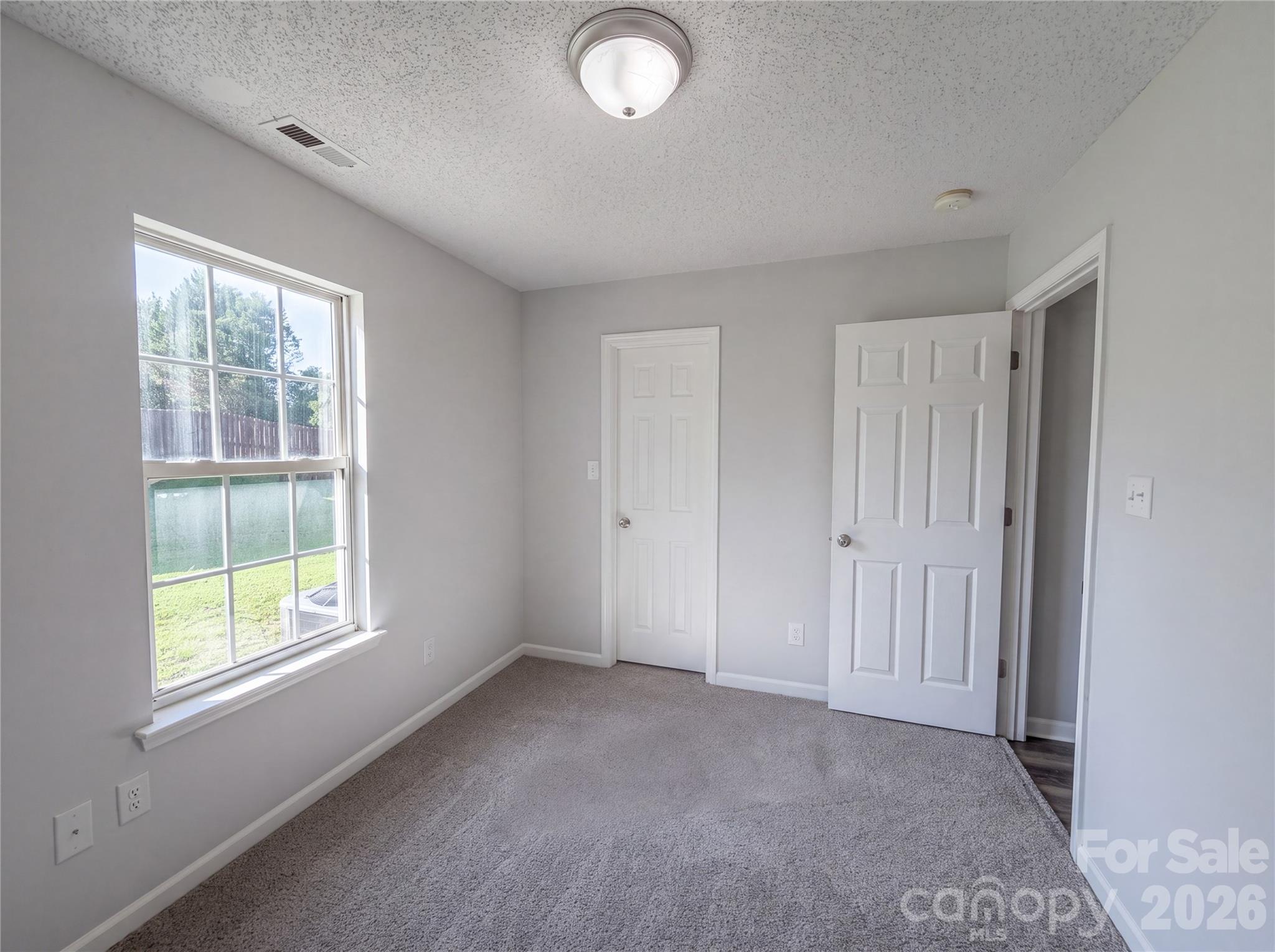Single Family Residence at 121 Brookstone Drive, Mount Holly, photo 9 of 14