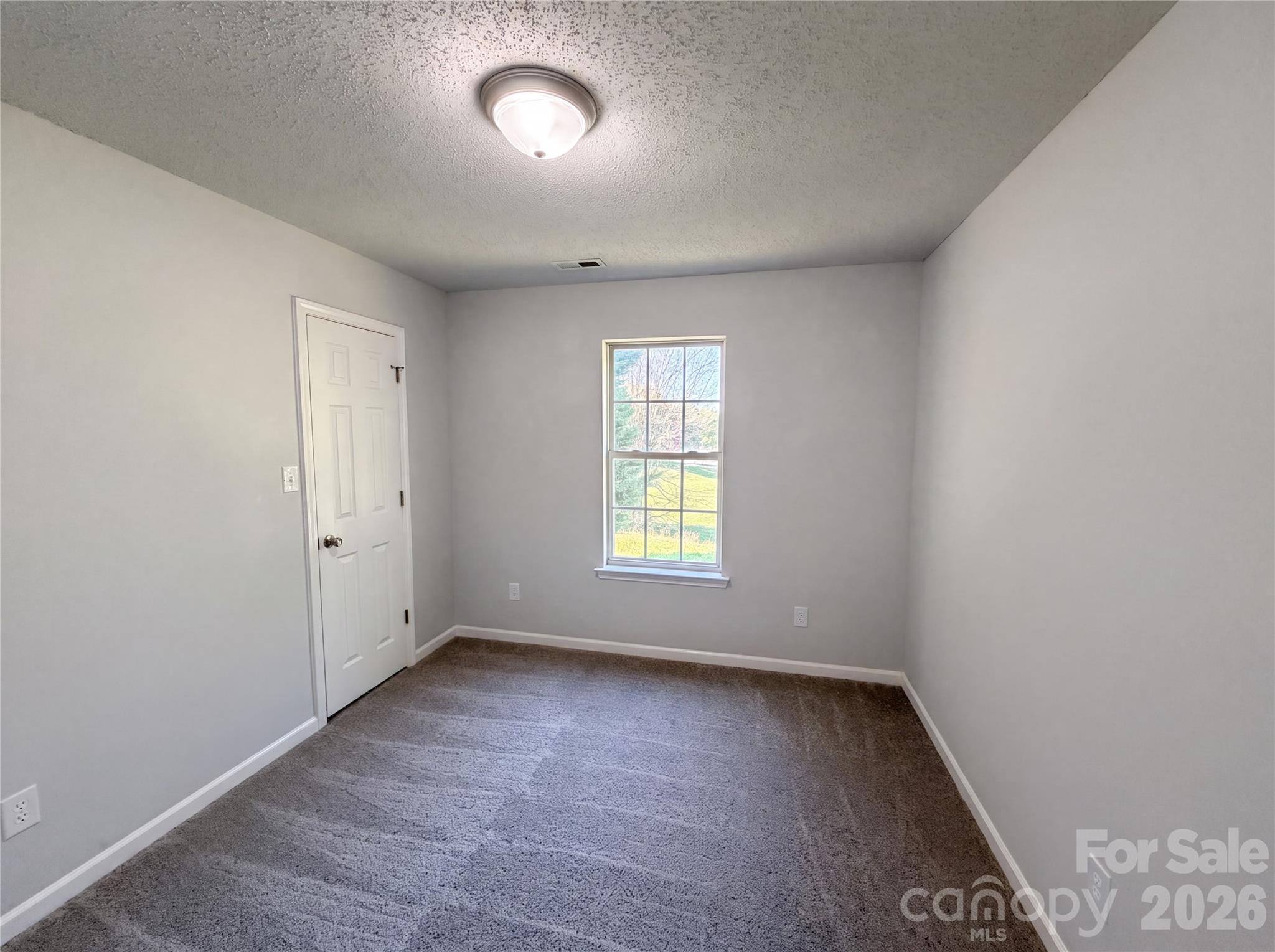 Single Family Residence at 121 Brookstone Drive, Mount Holly, photo 10 of 14