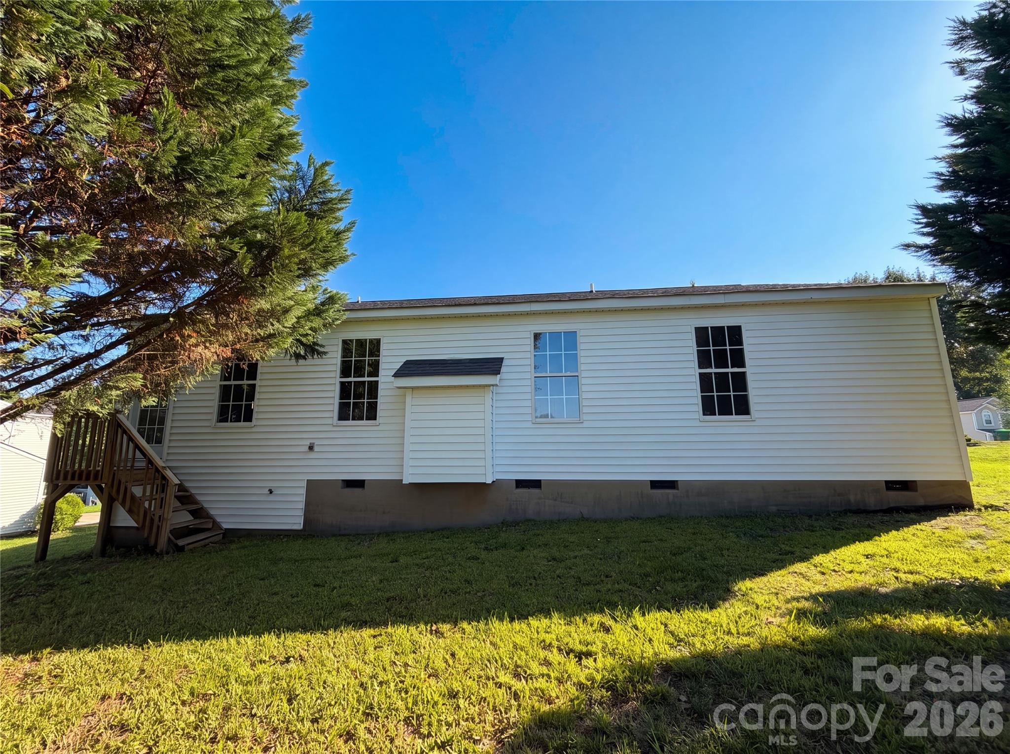 Single Family Residence at 121 Brookstone Drive, Mount Holly, photo 14 of 14