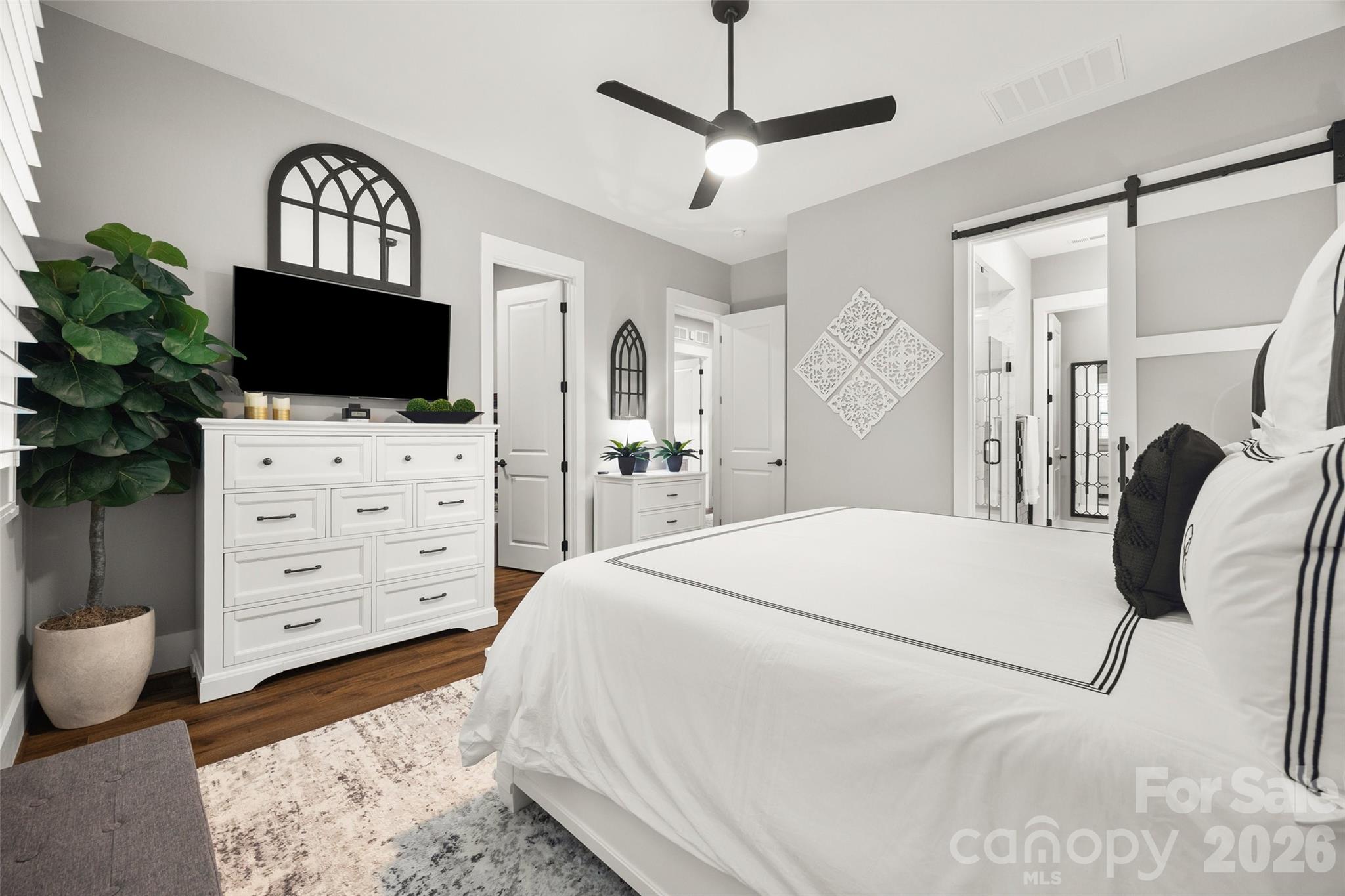 Single Family Residence at 605 Hops Alley, Fort Mill, photo 19 of 43
