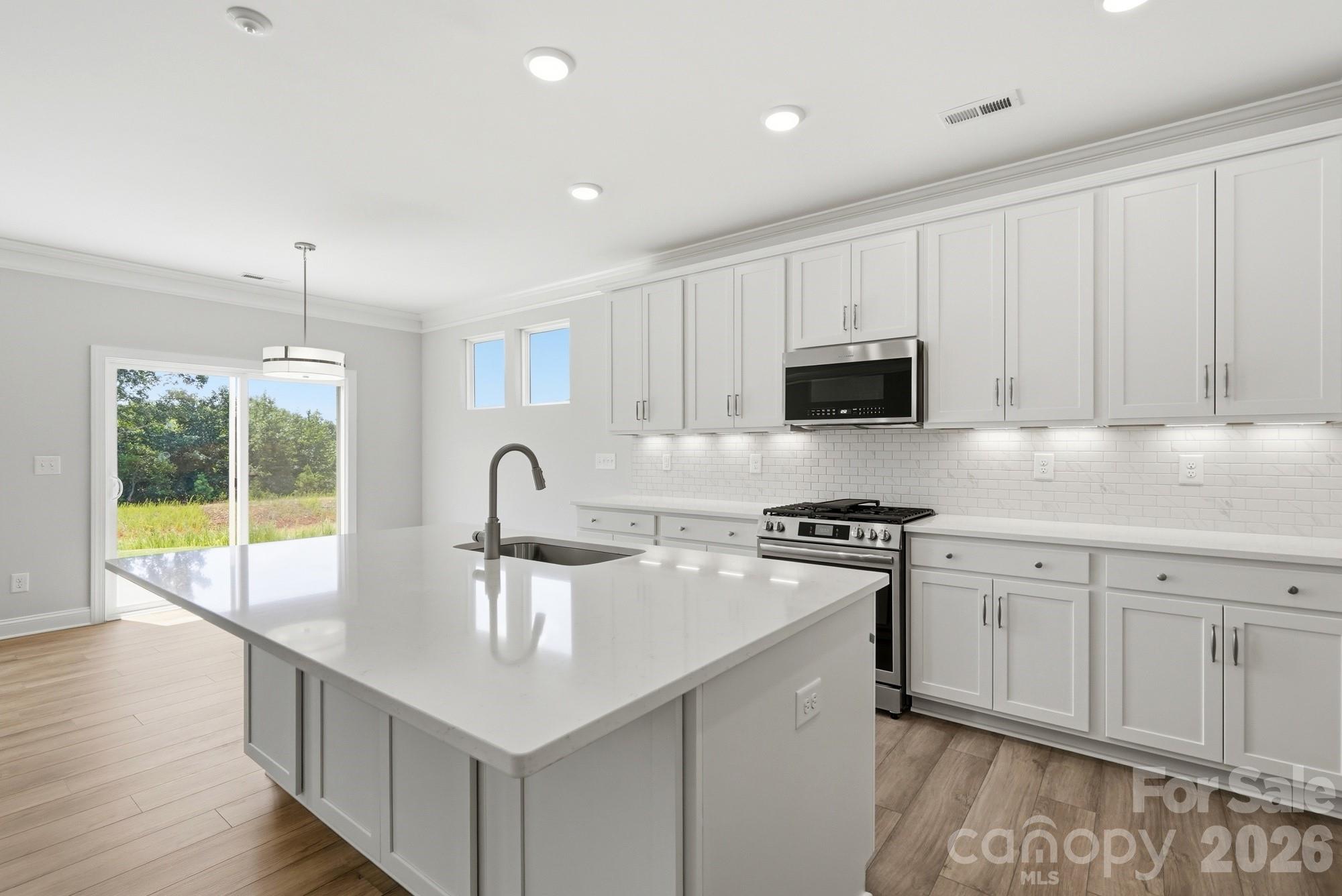 Kitchen - 151 Grouse Run Way, Troutman