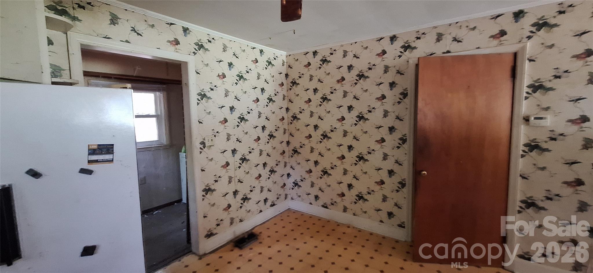 rest of kitchen - 1036 Curve View Road, Lincolnton