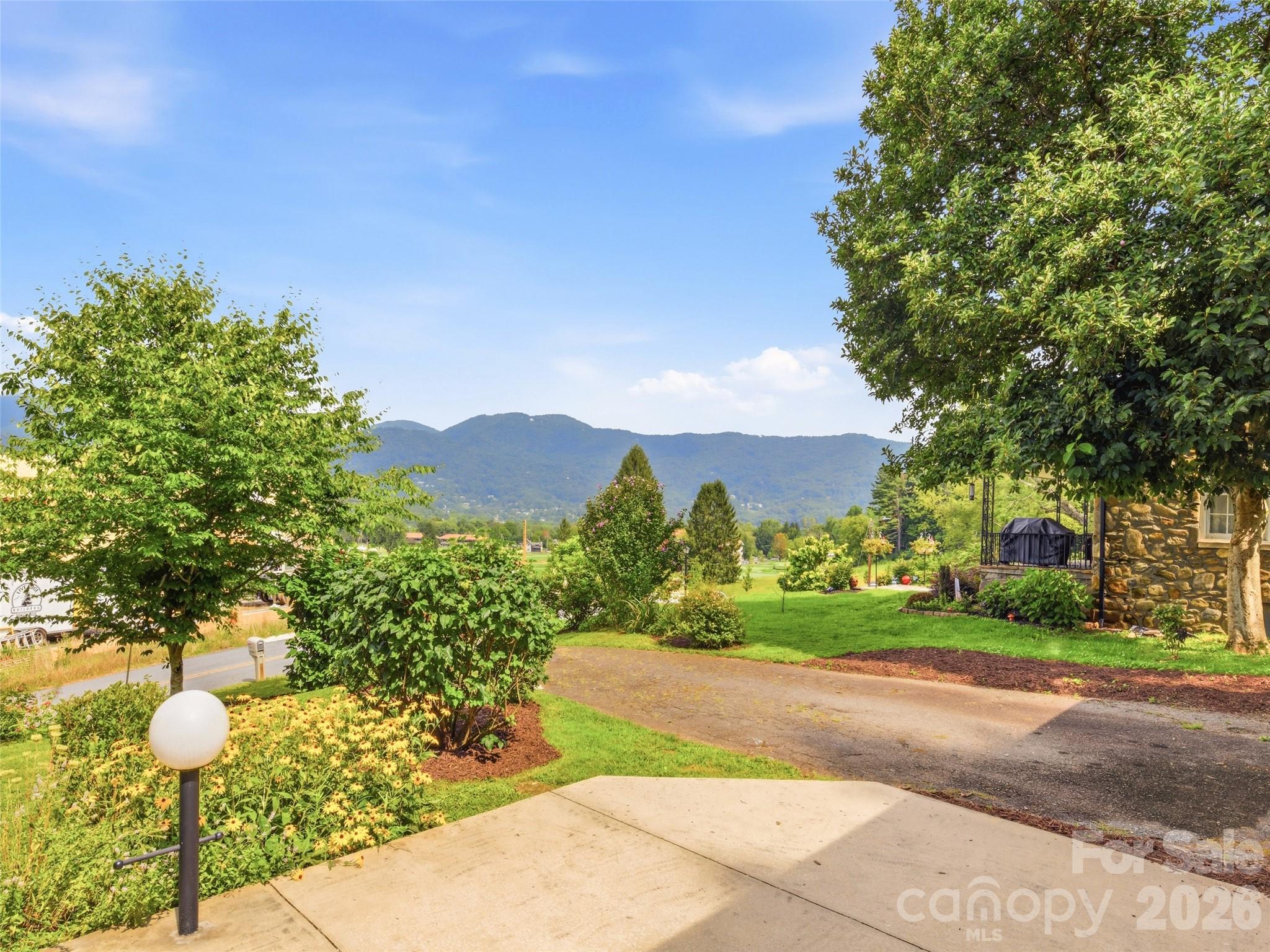 Single Family Residence at 279 Longview Drive, Waynesville, photo 9 of 35