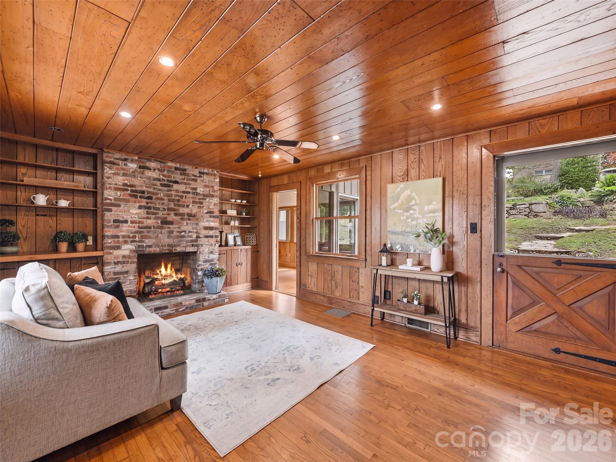 Single Family Residence at 279 Longview Drive, Waynesville, photo 10 of 35