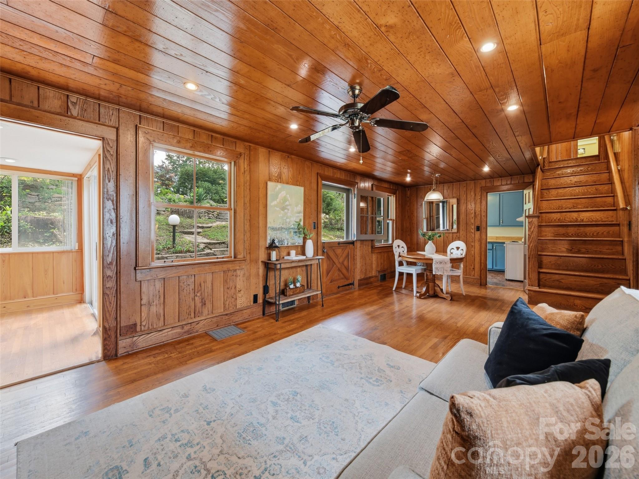 Single Family Residence at 279 Longview Drive, Waynesville, photo 12 of 35