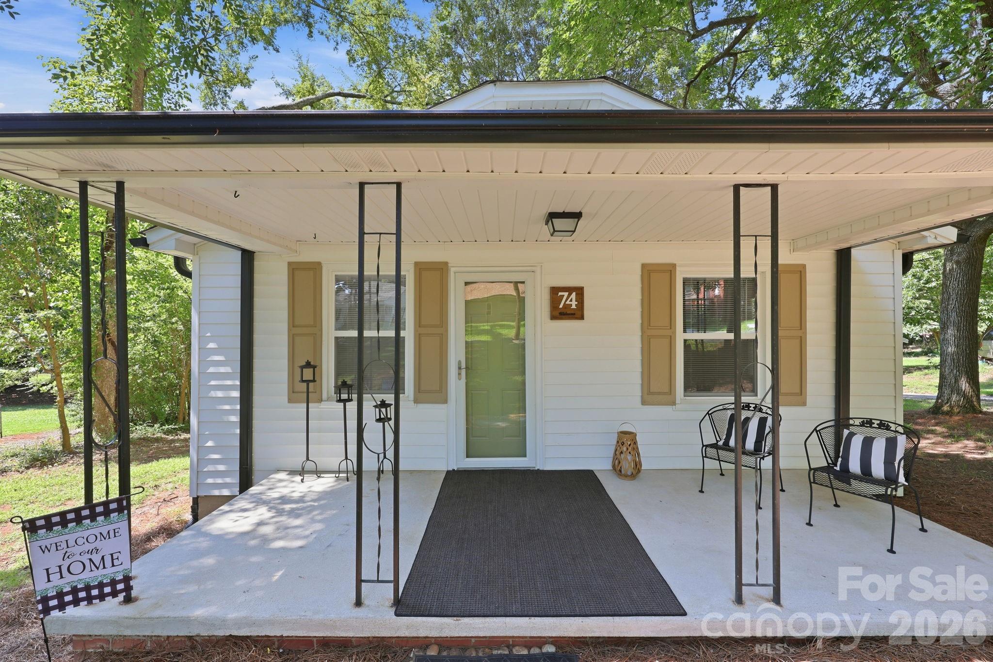 Single Family Residence at 74 Pinecrest Drive SW, Concord, photo 7 of 45