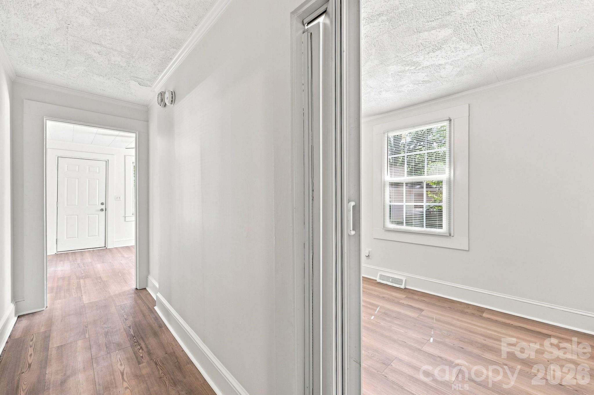 Single Family Residence at 74 Pinecrest Drive SW, Concord, photo 12 of 45