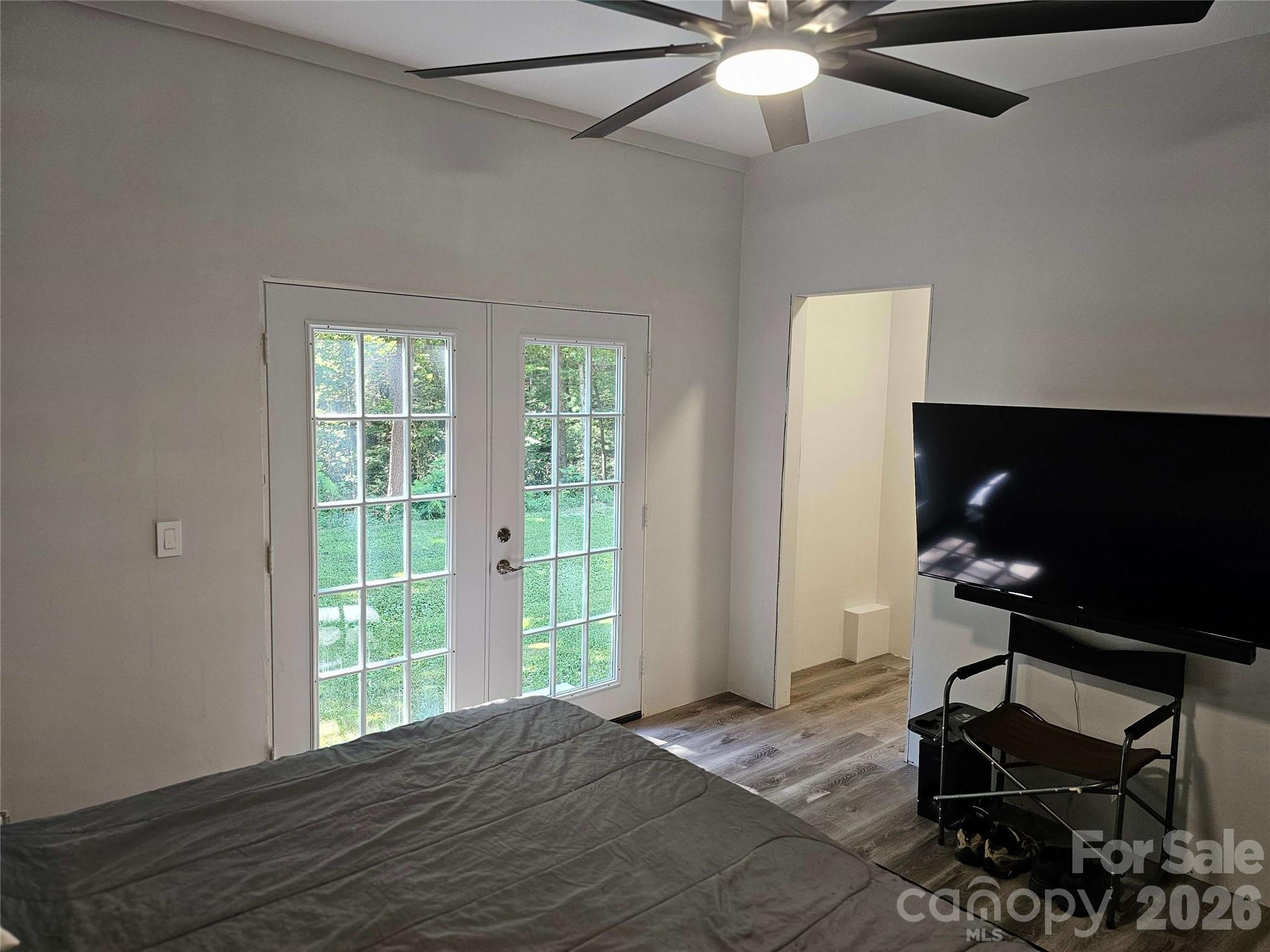 Single Family Residence at 669 Old Lowgap Road, Mount Airy, photo 13 of 41