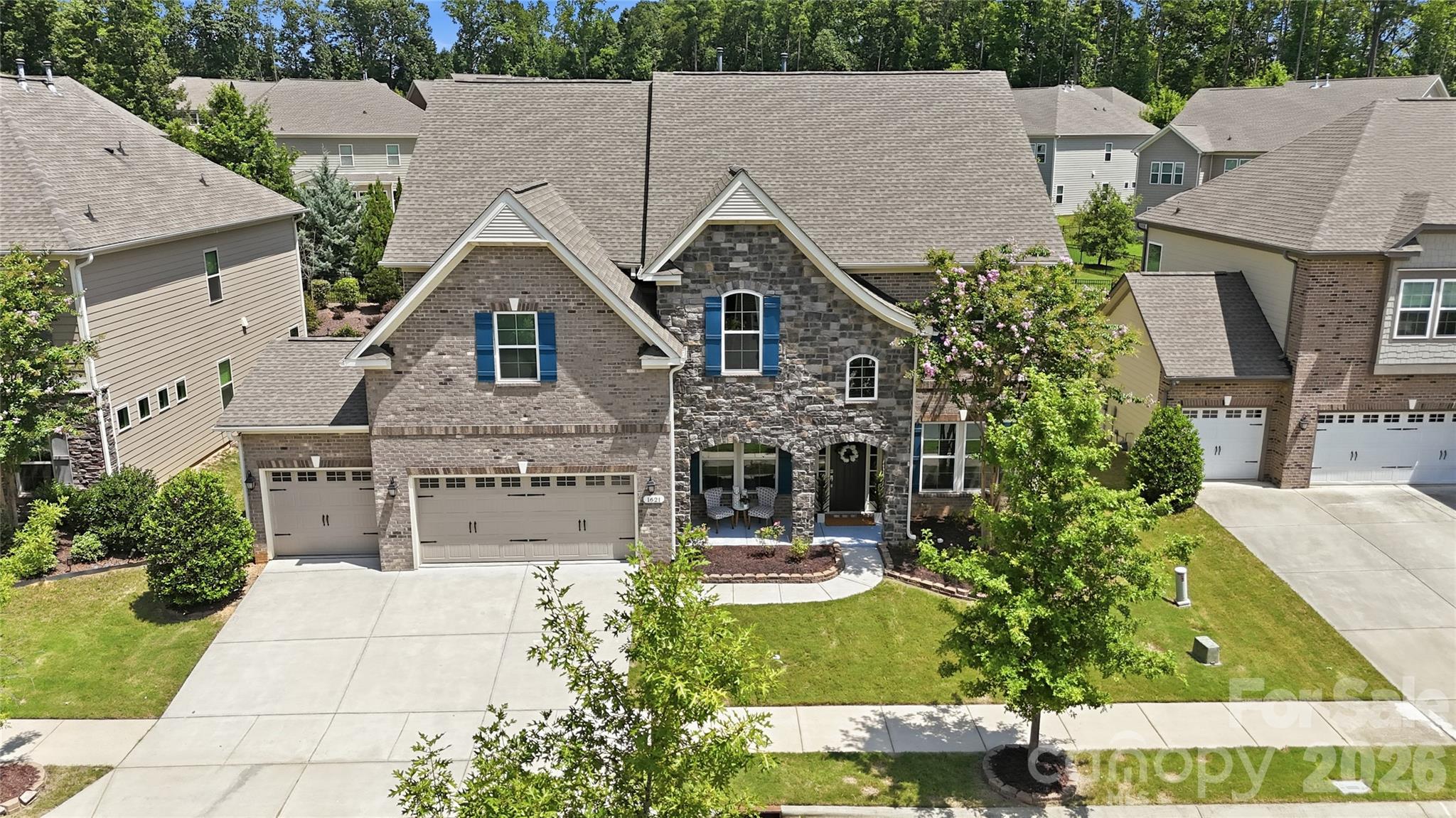 Single Family Residence at 1621 Afton Way, Fort Mill, photo 2 of 48