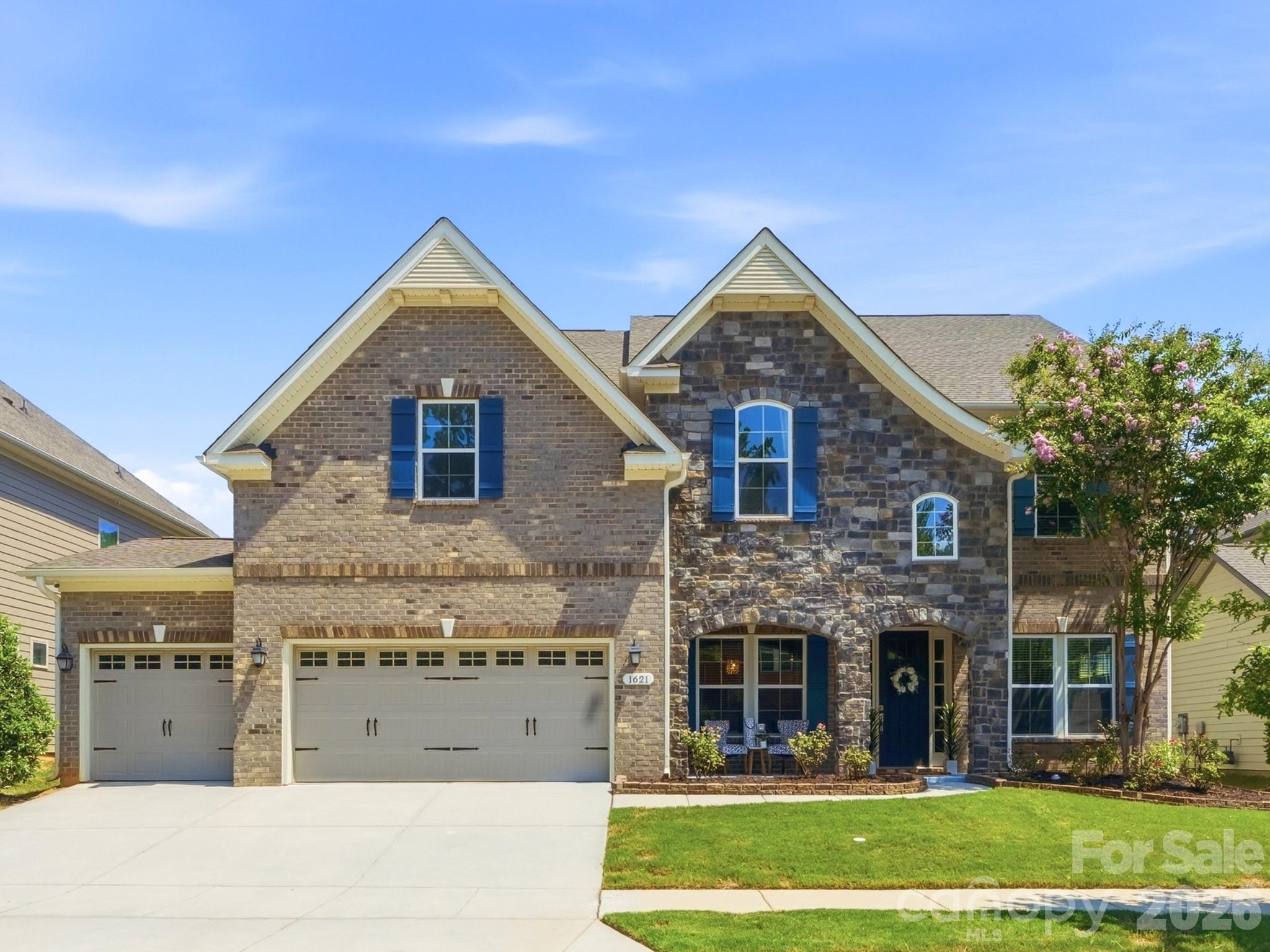 Single Family Residence at 1621 Afton Way, Fort Mill, photo 39 of 48