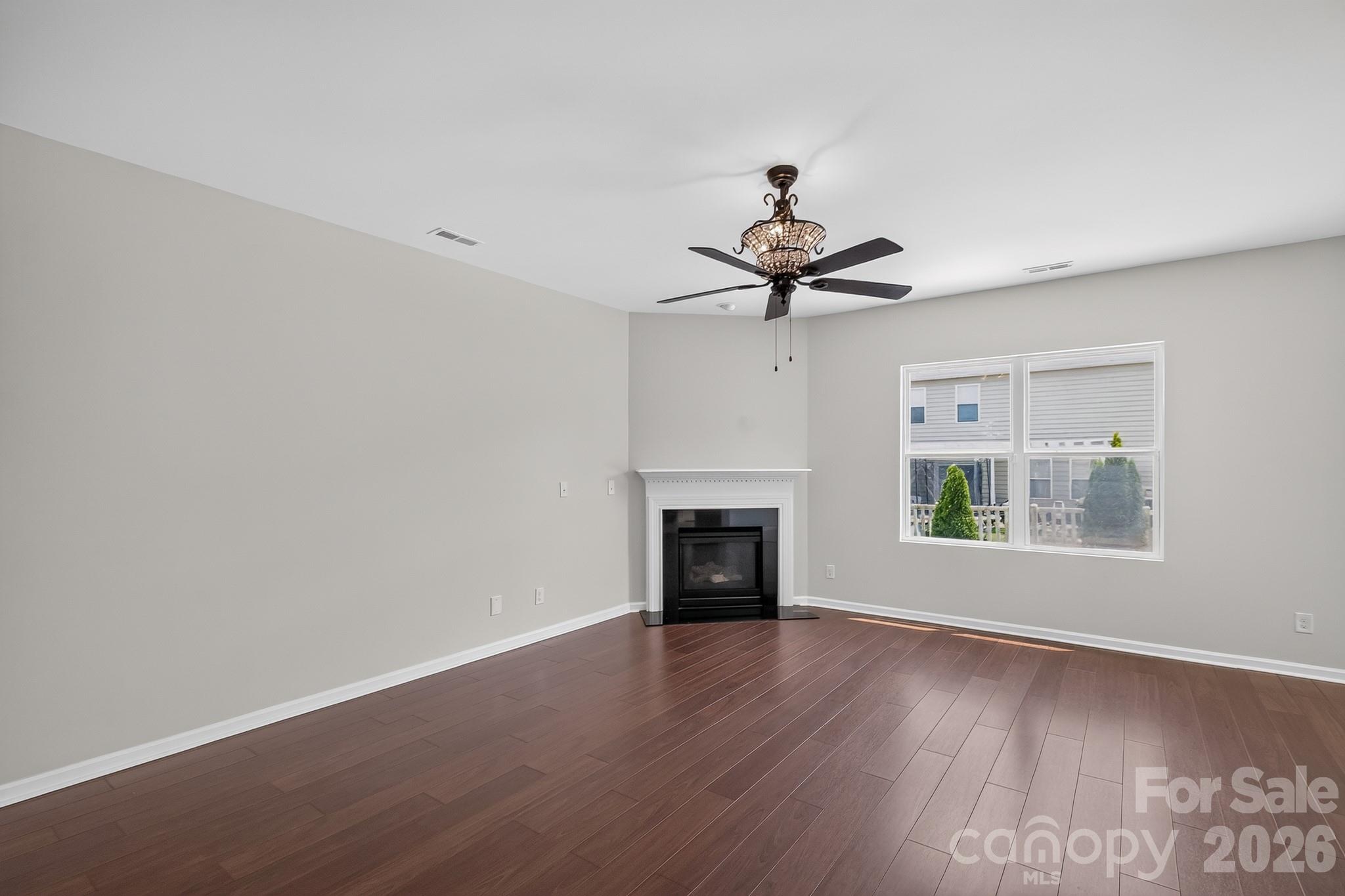 Single Family Residence at 4006 Farm Pond Road, Indian Trail, photo 4 of 26