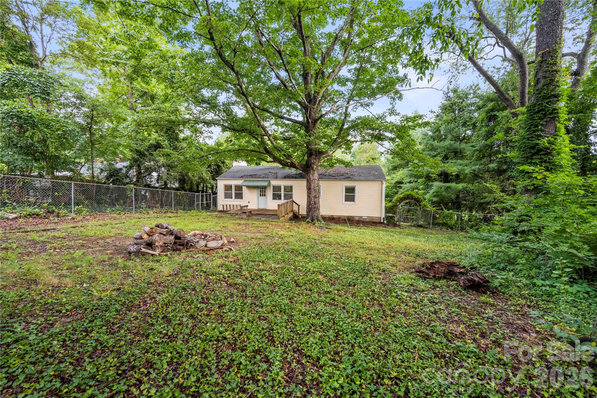 Single Family Residence at 107 Wilshire Drive, Asheville, photo 20 of 23