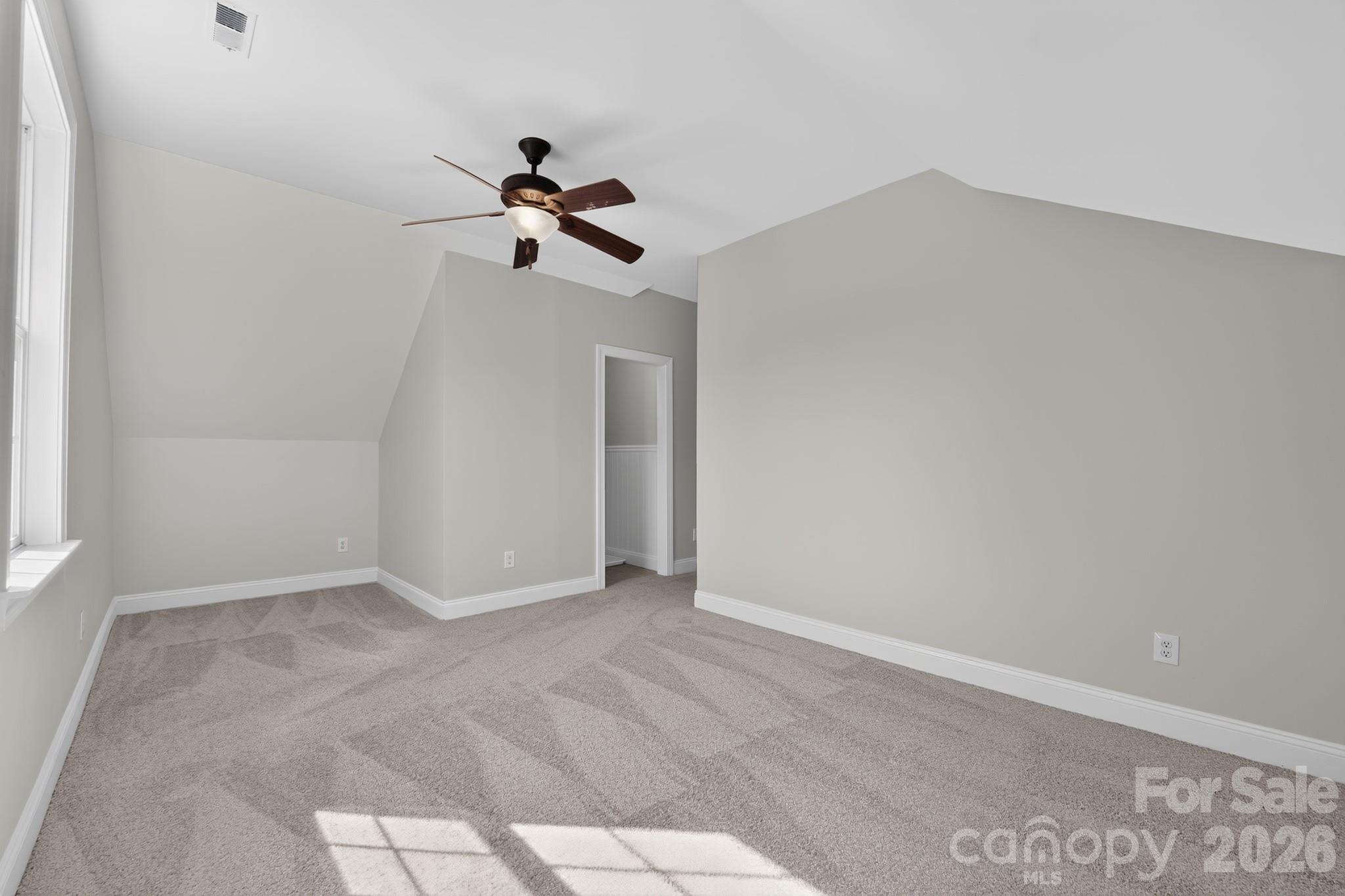 Single Family Residence at 3105 Linkside Court, Fort Mill, photo 14 of 28