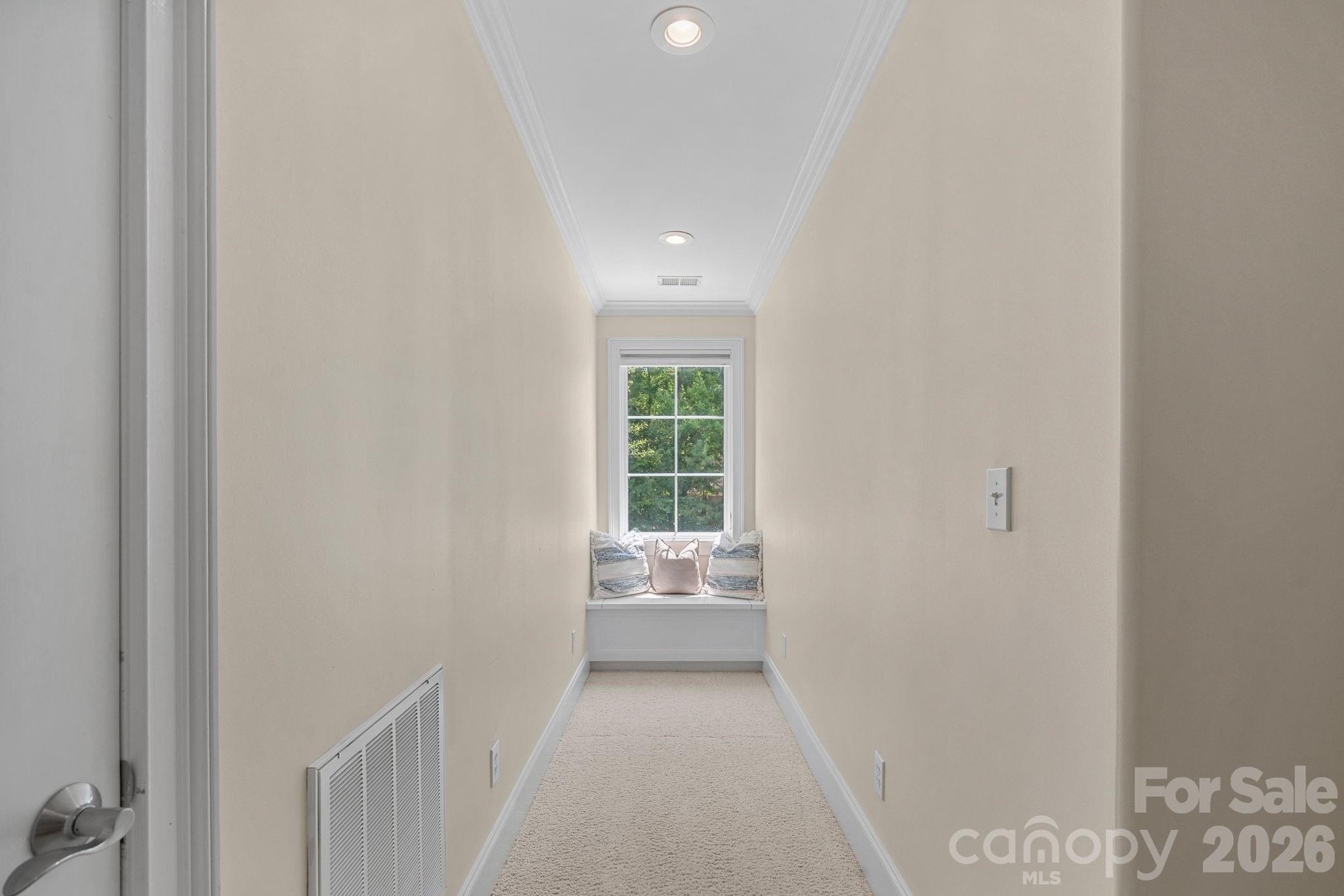 Study Nook Perhaps - 7967 Glen Abbey Circle, Stanley