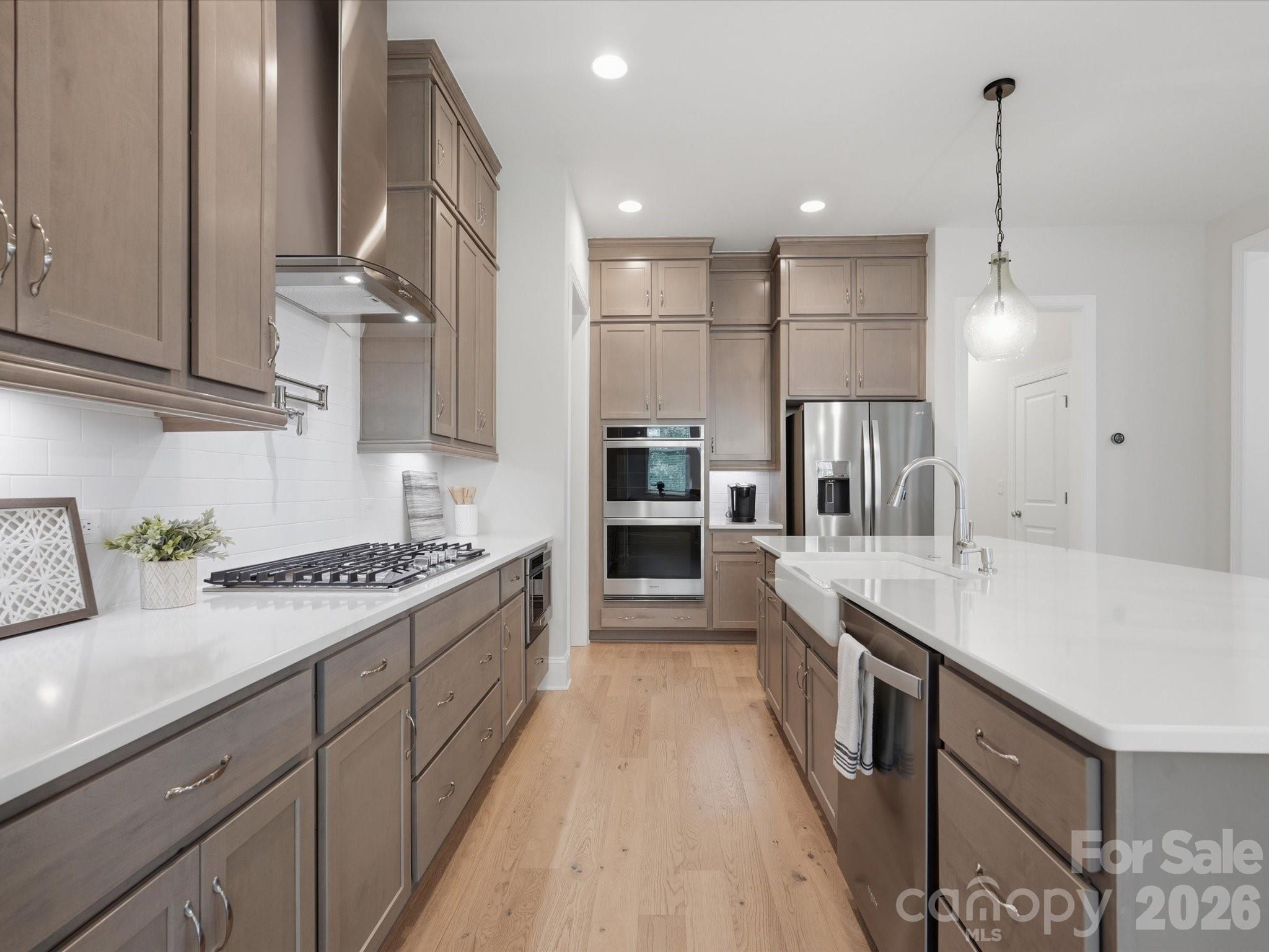 Single Family Residence at 574 Shepherd Lane, Clover, photo 5 of 33