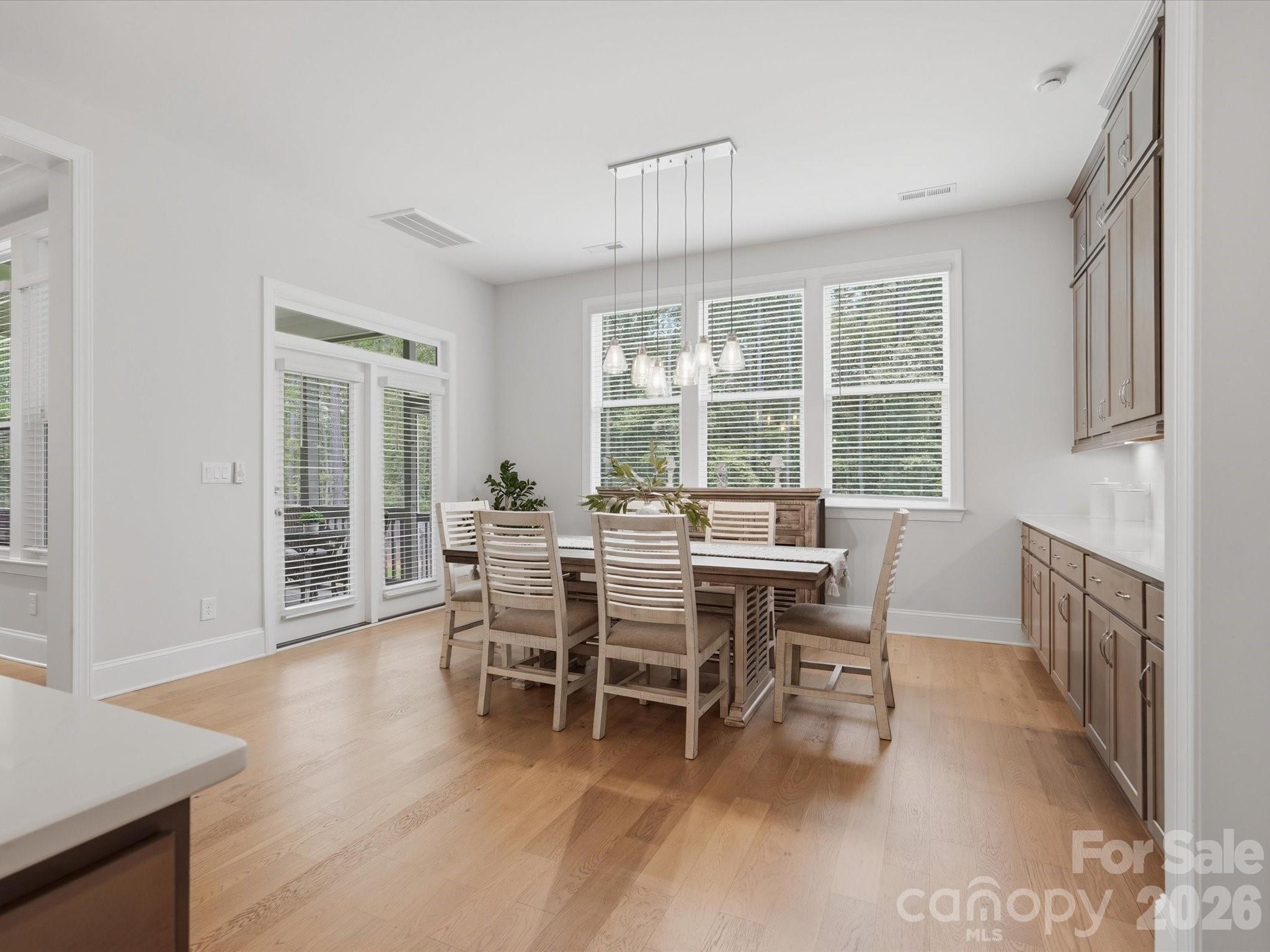Single Family Residence at 574 Shepherd Lane, Clover, photo 8 of 33