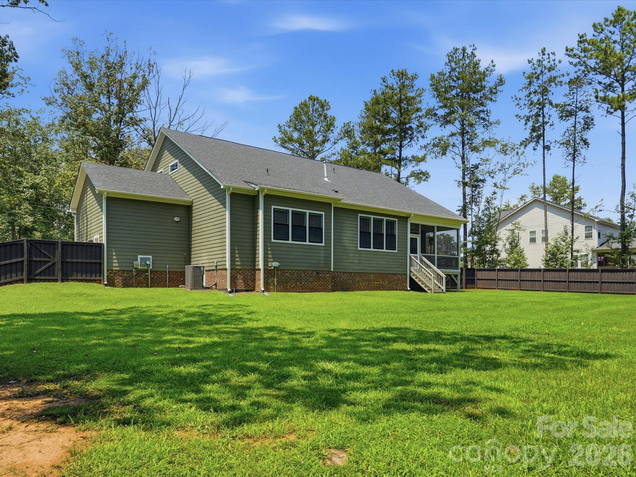 Single Family Residence at 574 Shepherd Lane, Clover, photo 29 of 33