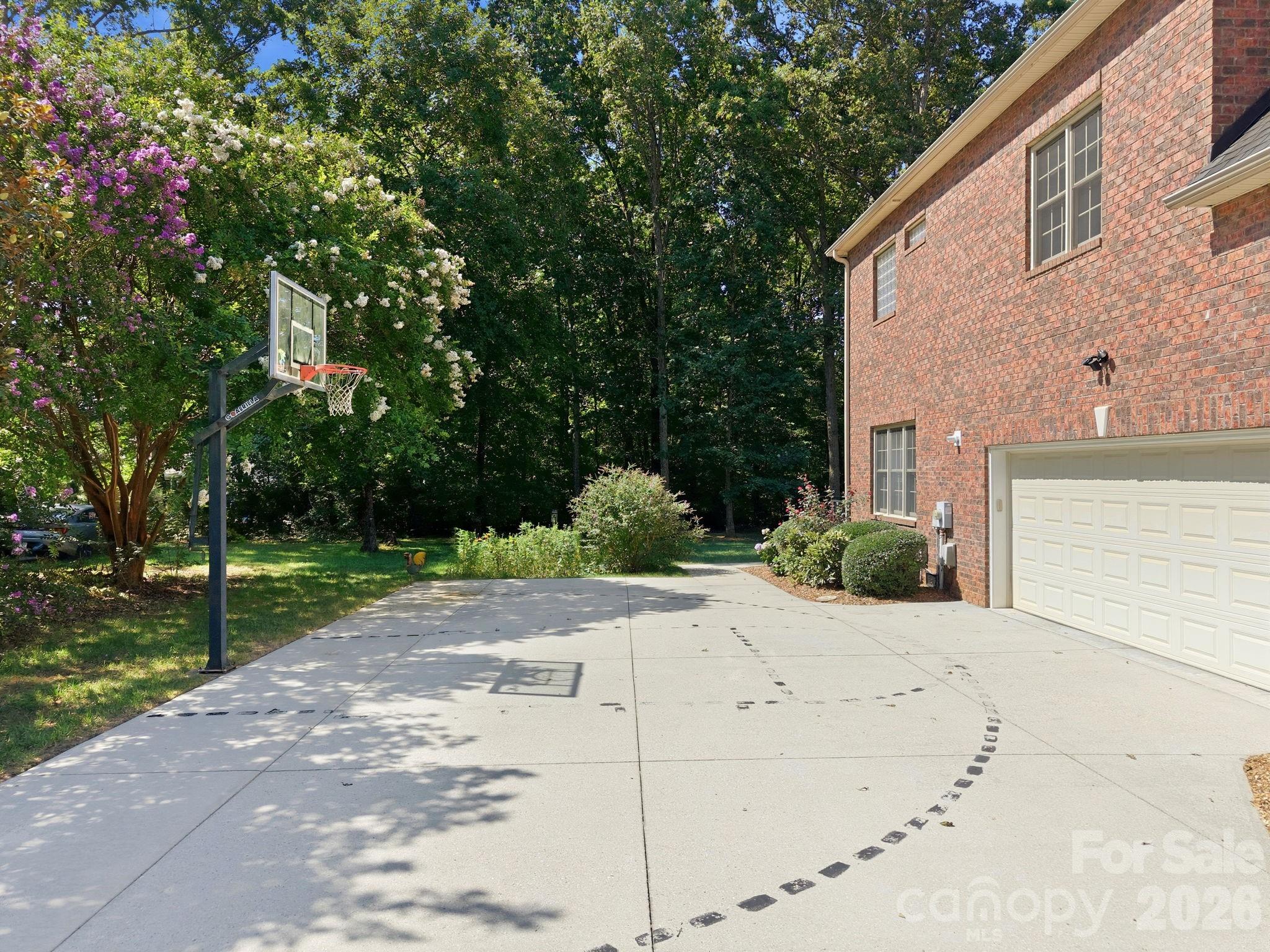 Single Family Residence at 209 Churchill Drive, Salisbury, photo 38 of 48