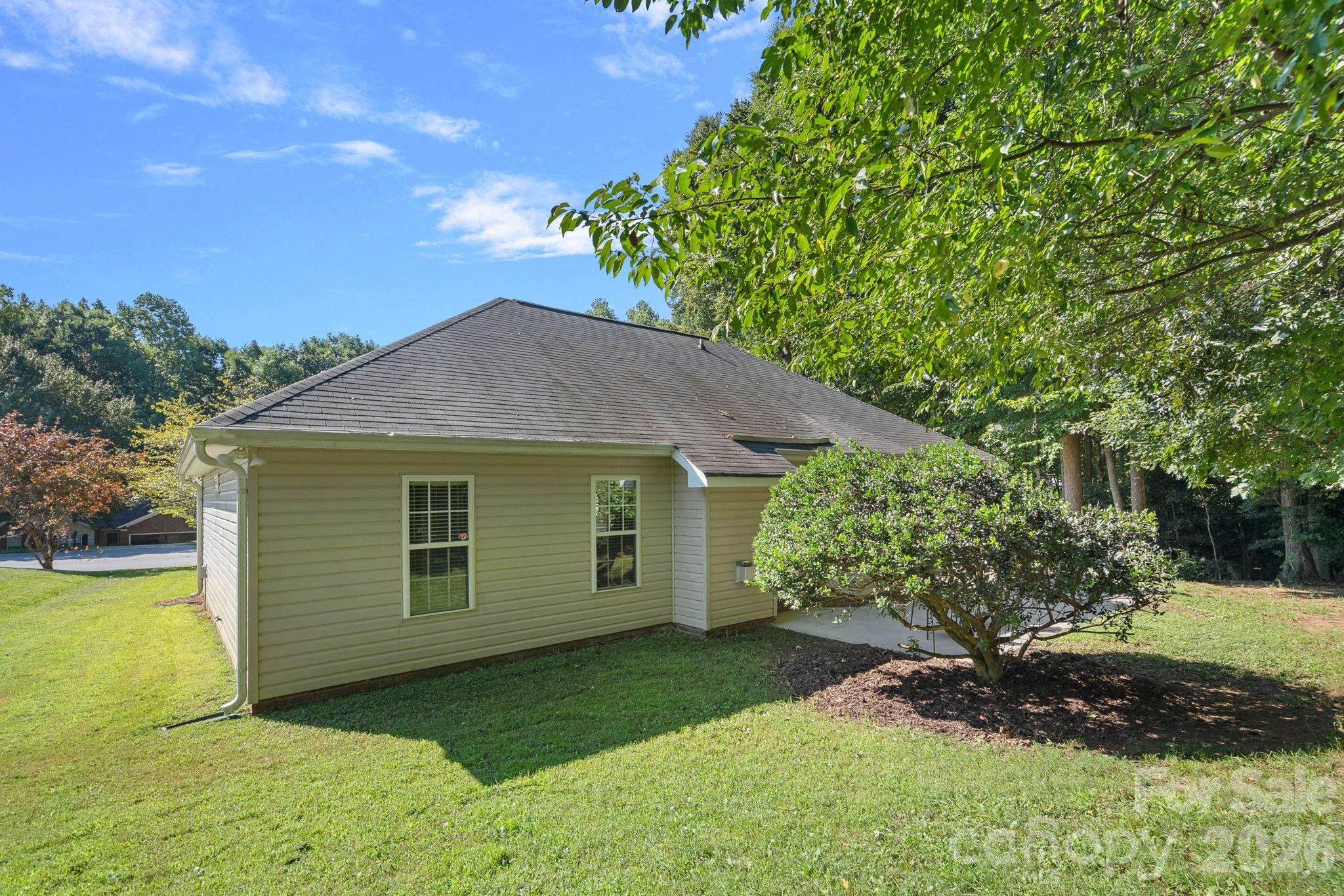 Single Family Residence at 7219 Oxford Hunt Drive, Stanley, photo 23 of 26
