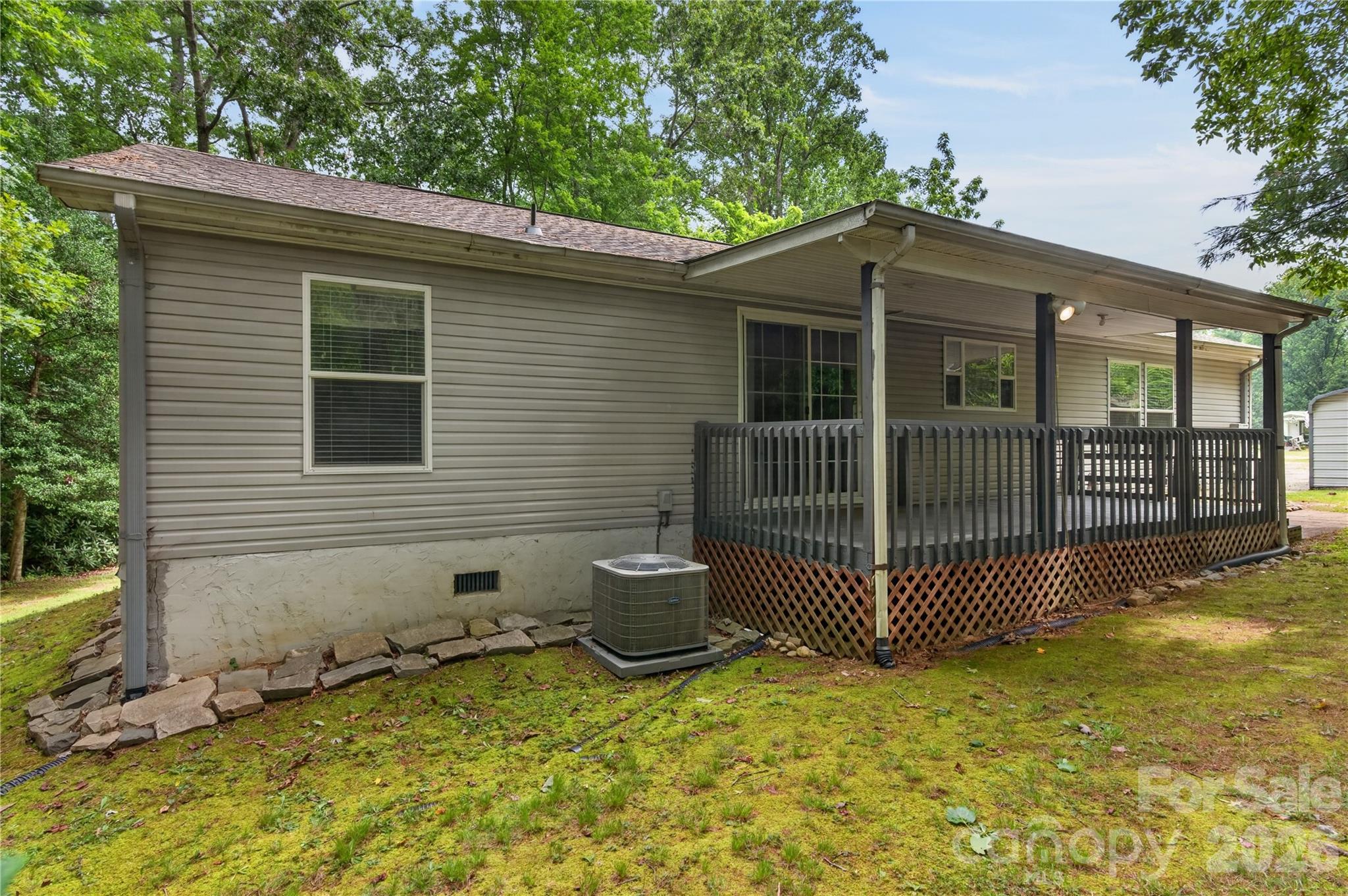 Single Family Residence at 146 Banks View Lane, Hendersonville, photo 41 of 47