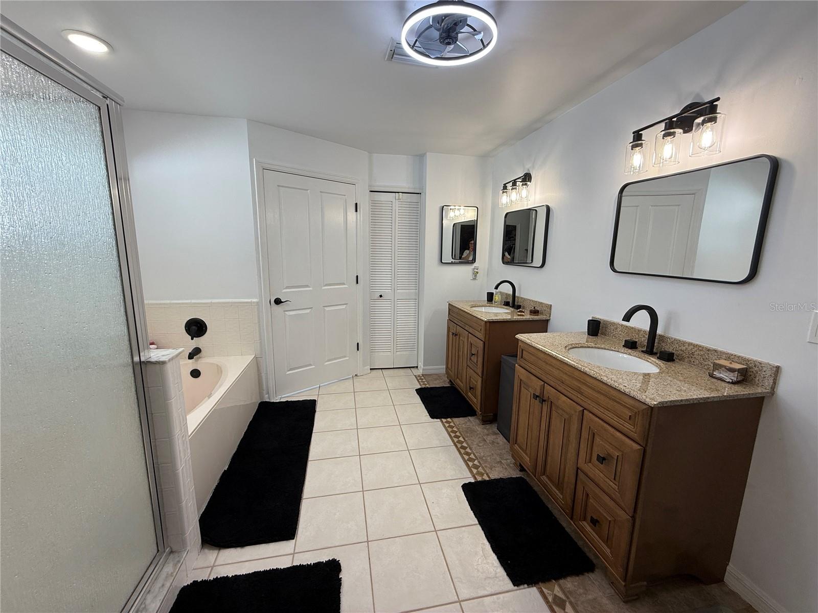 Primary Bathroom - 77 CIMMARON DR, PALM COAST