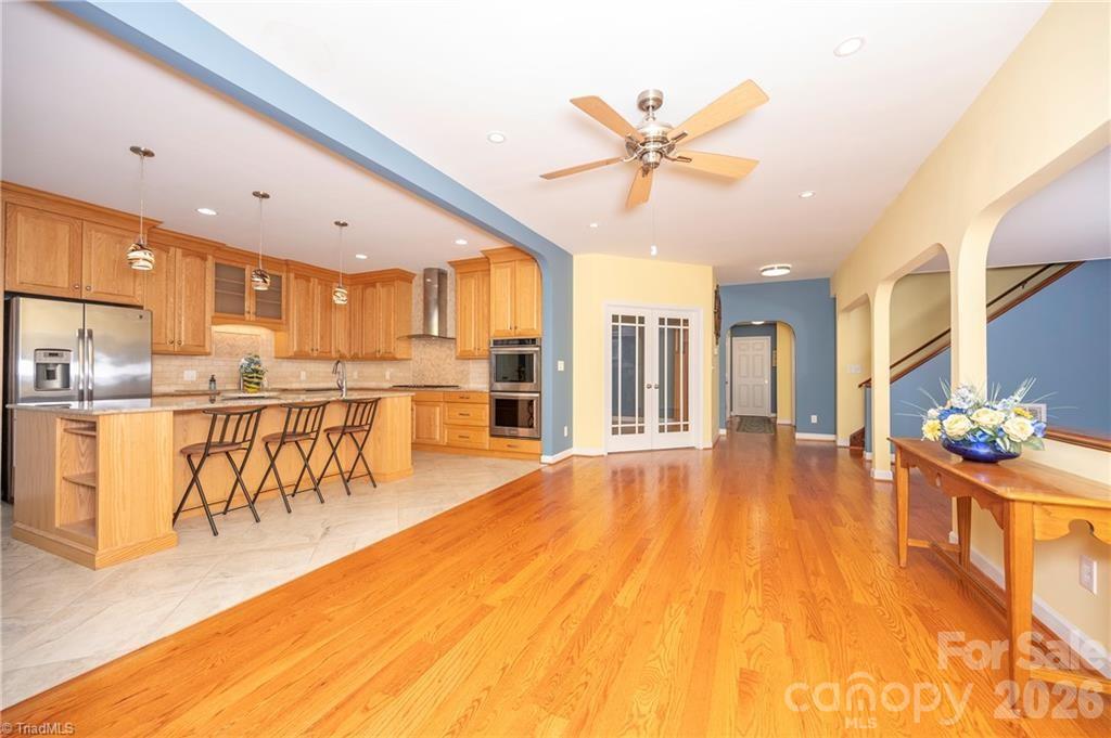 Single Family Residence at 144 Riverside Court, Lexington, photo 25 of 48