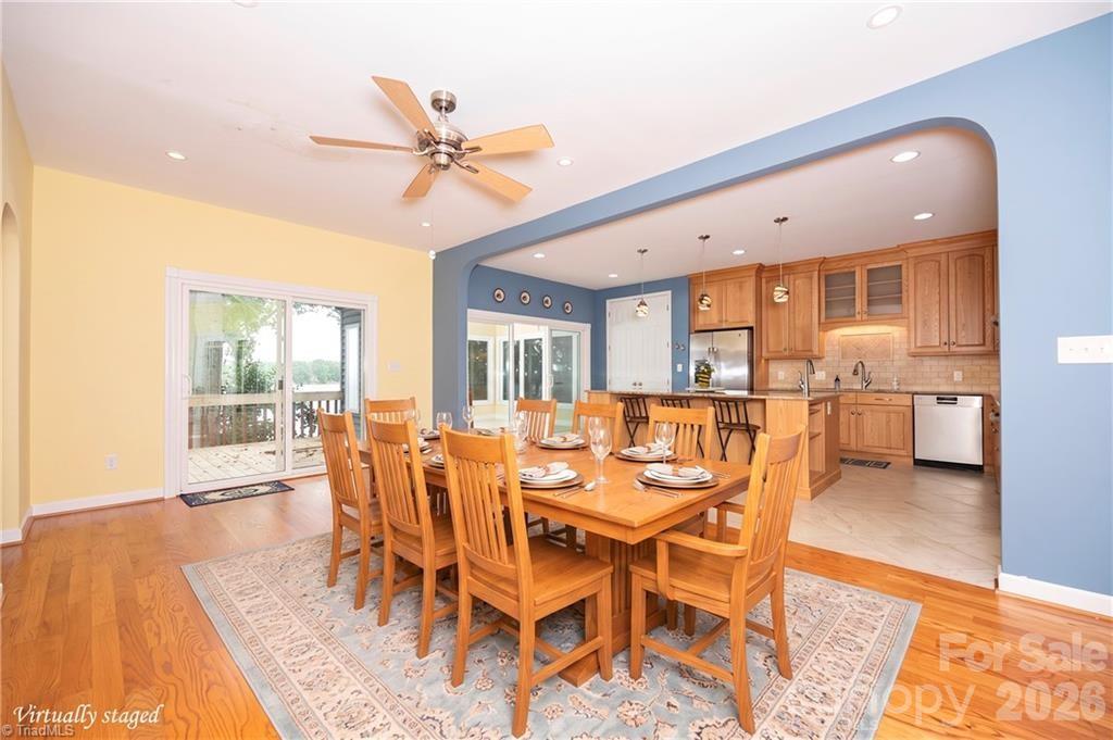 Single Family Residence at 144 Riverside Court, Lexington, photo 28 of 48