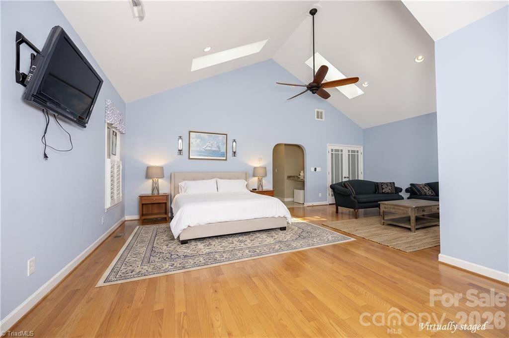 Single Family Residence at 144 Riverside Court, Lexington, photo 36 of 48