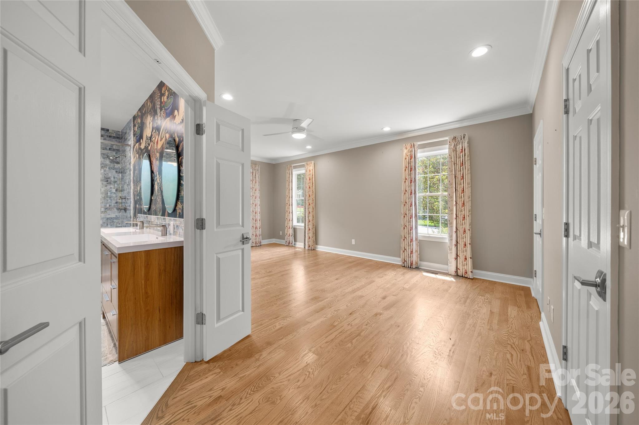 Single Family Residence at 14 Waterbury Court, Hendersonville, photo 27 of 48
