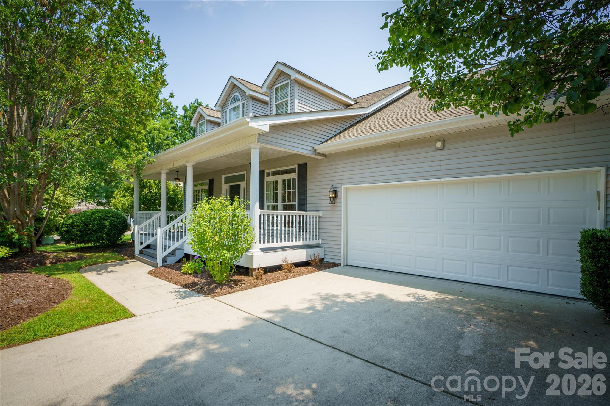 Single Family Residence at 14 Waterbury Court, Hendersonville, photo 44 of 48