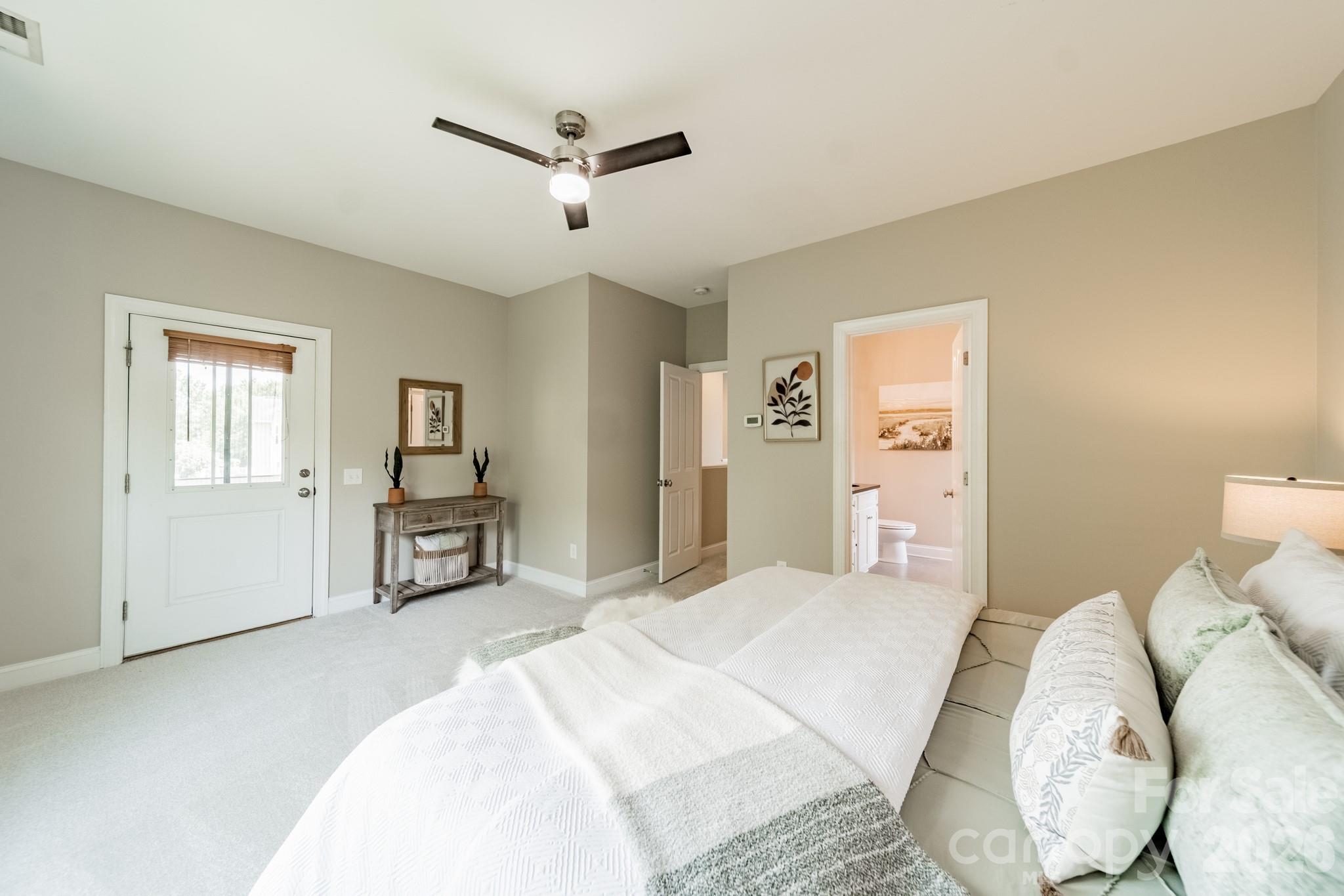 Primary bedroom - 10236 Vanguard Parkway, Huntersville