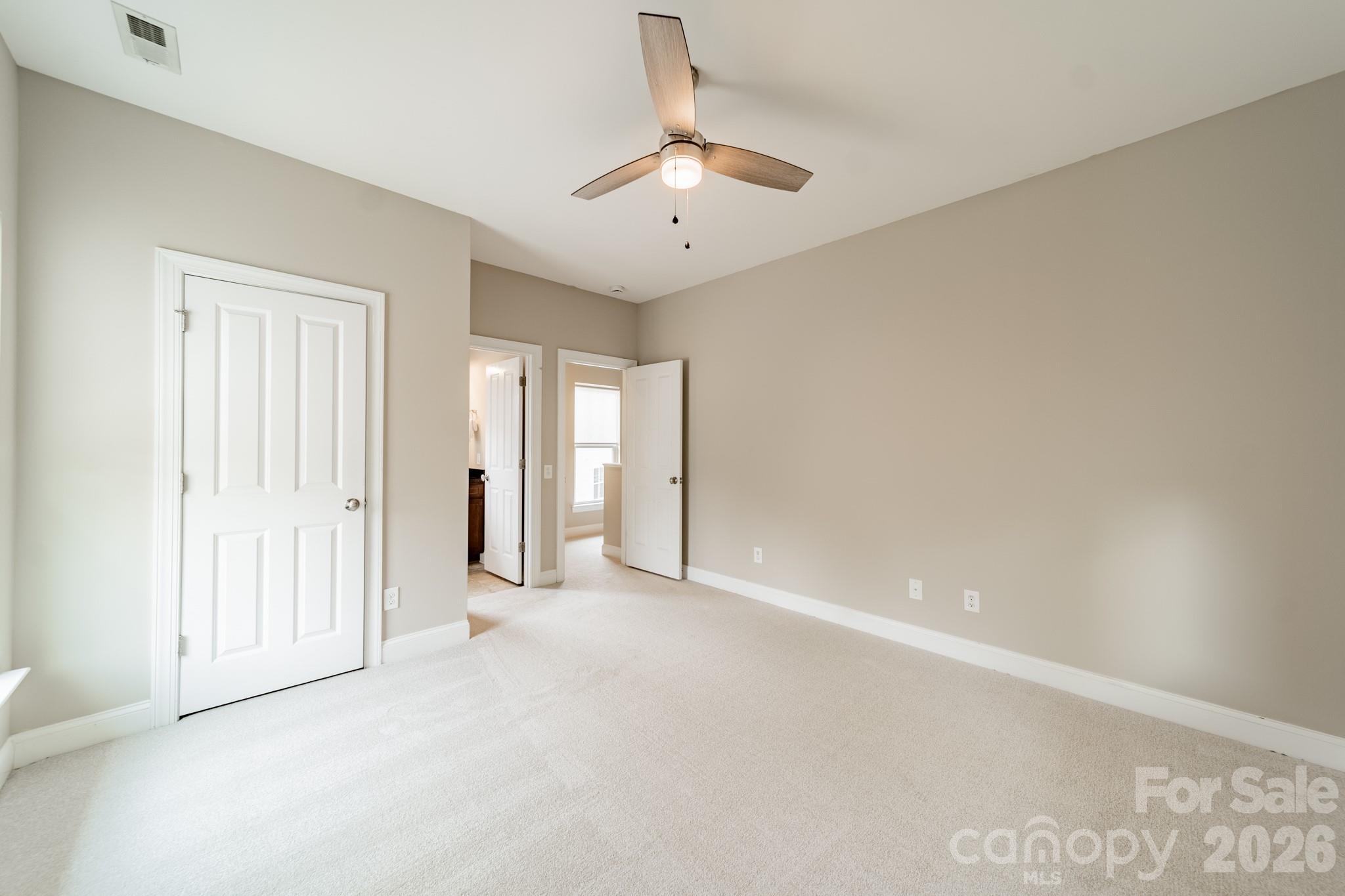 Single Family Residence at 10236 Vanguard Parkway, Huntersville, photo 34 of 44