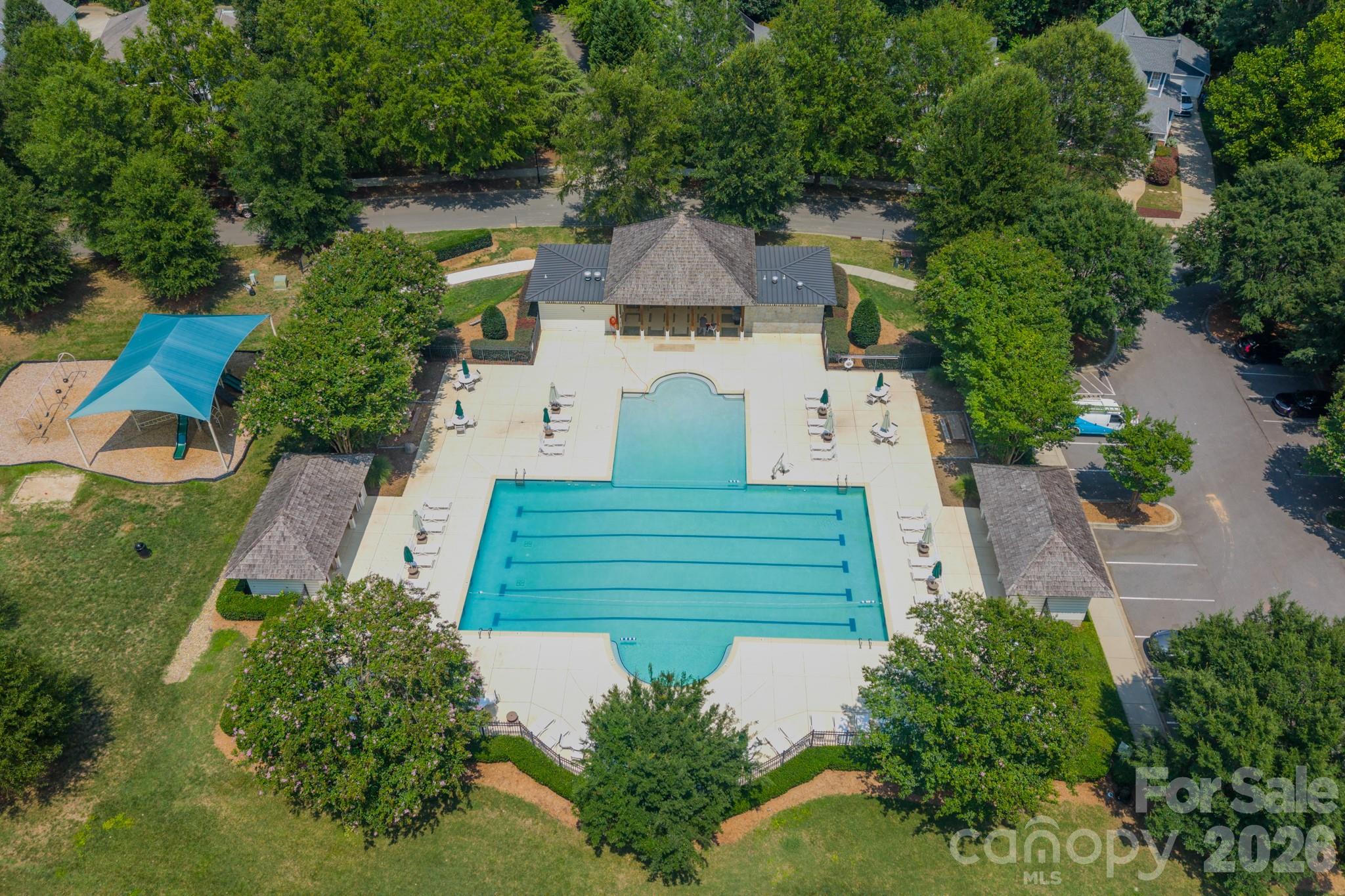 Single Family Residence at 10236 Vanguard Parkway, Huntersville, photo 43 of 44